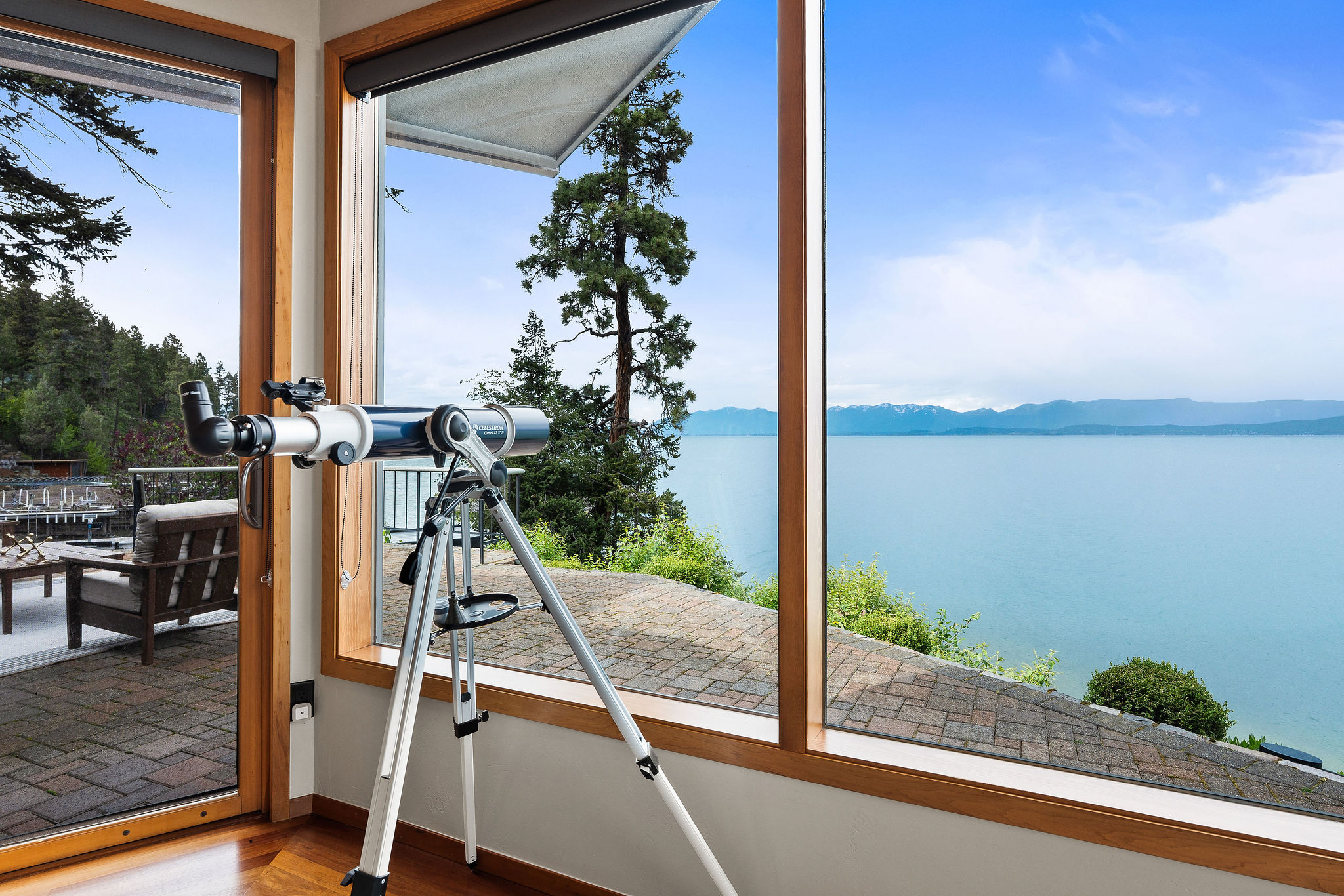 275 Tamarack Terrace