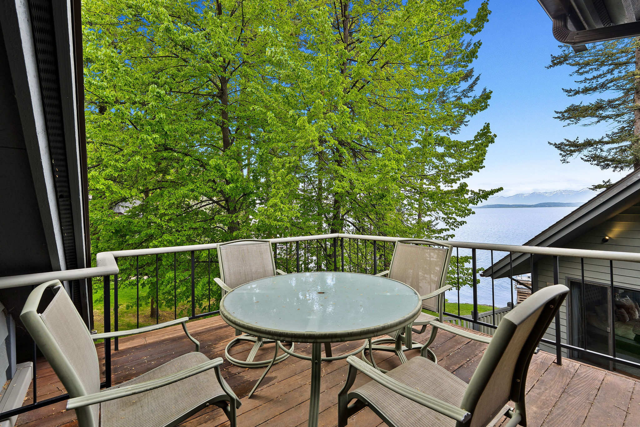 275 Tamarack Terrace