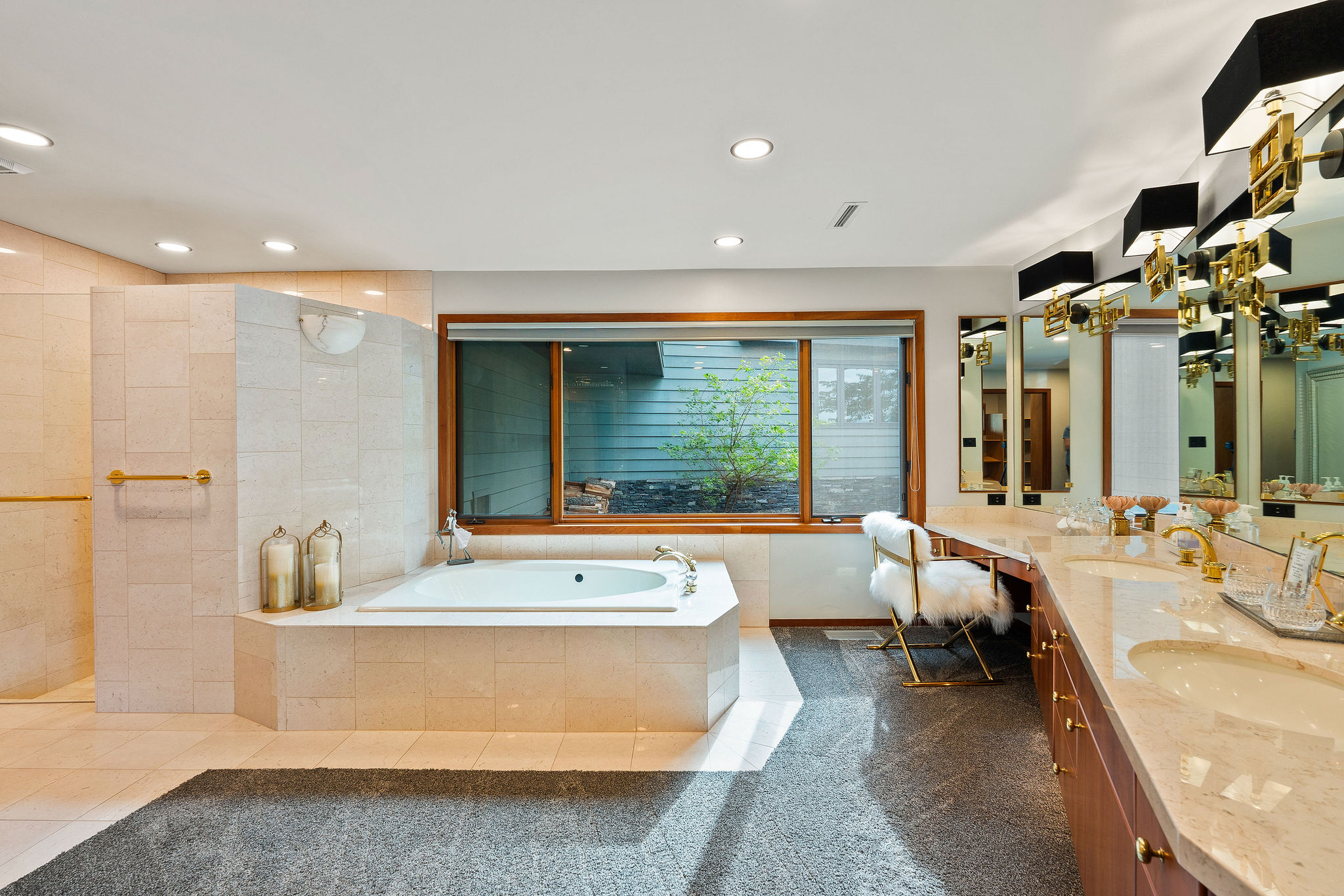 275 Tamarack Terrace