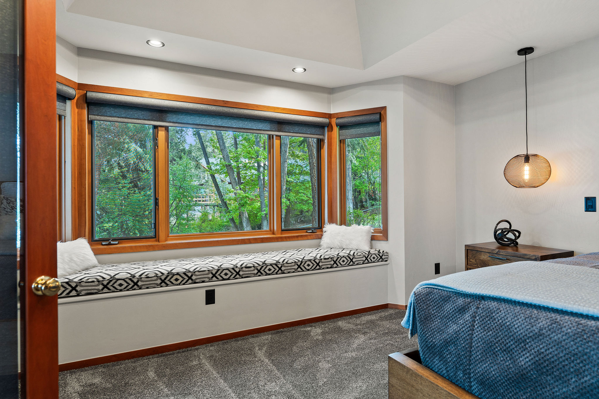275 Tamarack Terrace