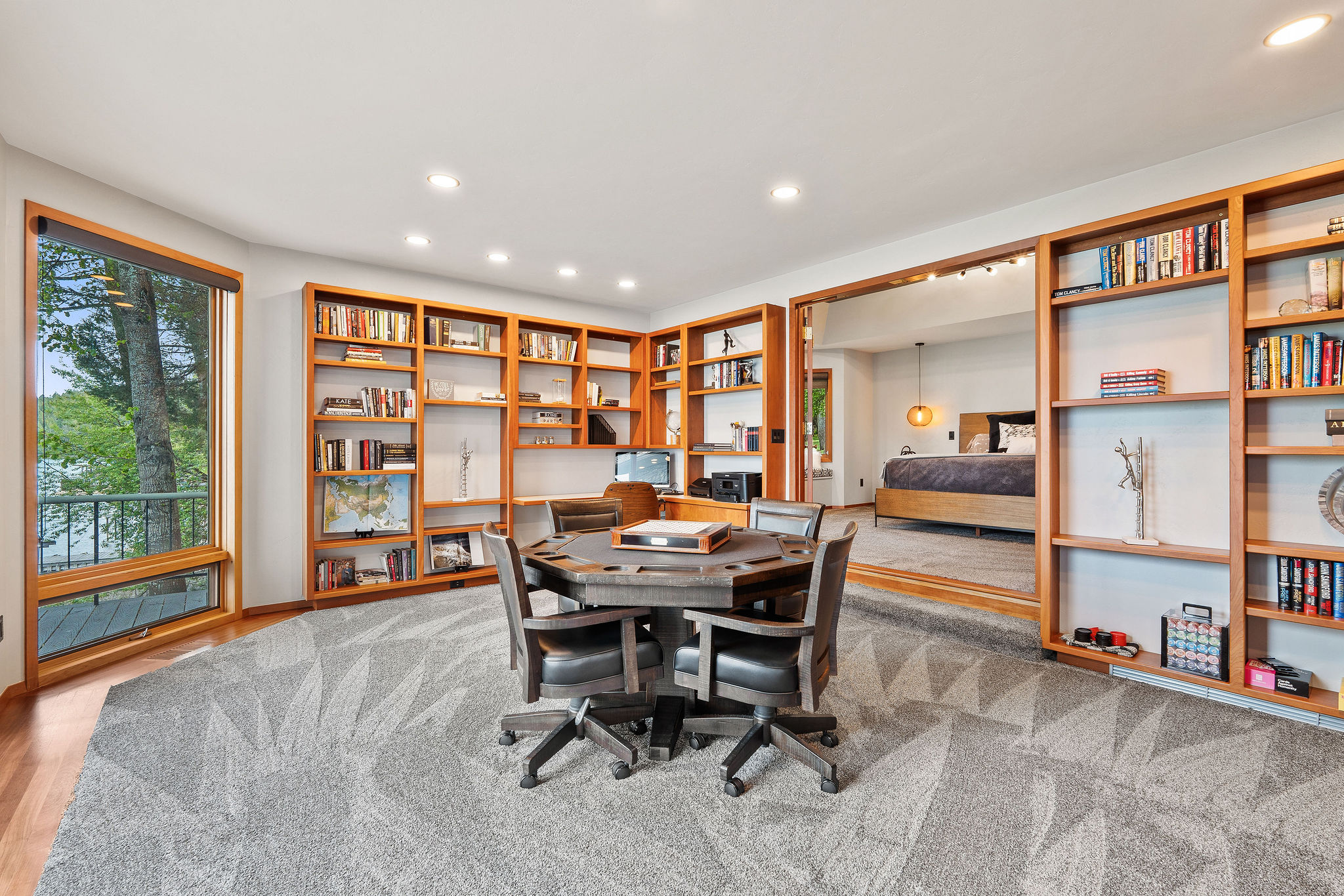 275 Tamarack Terrace