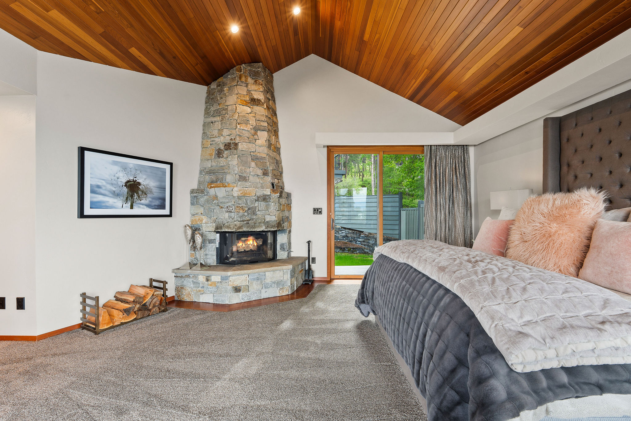 275 Tamarack Terrace