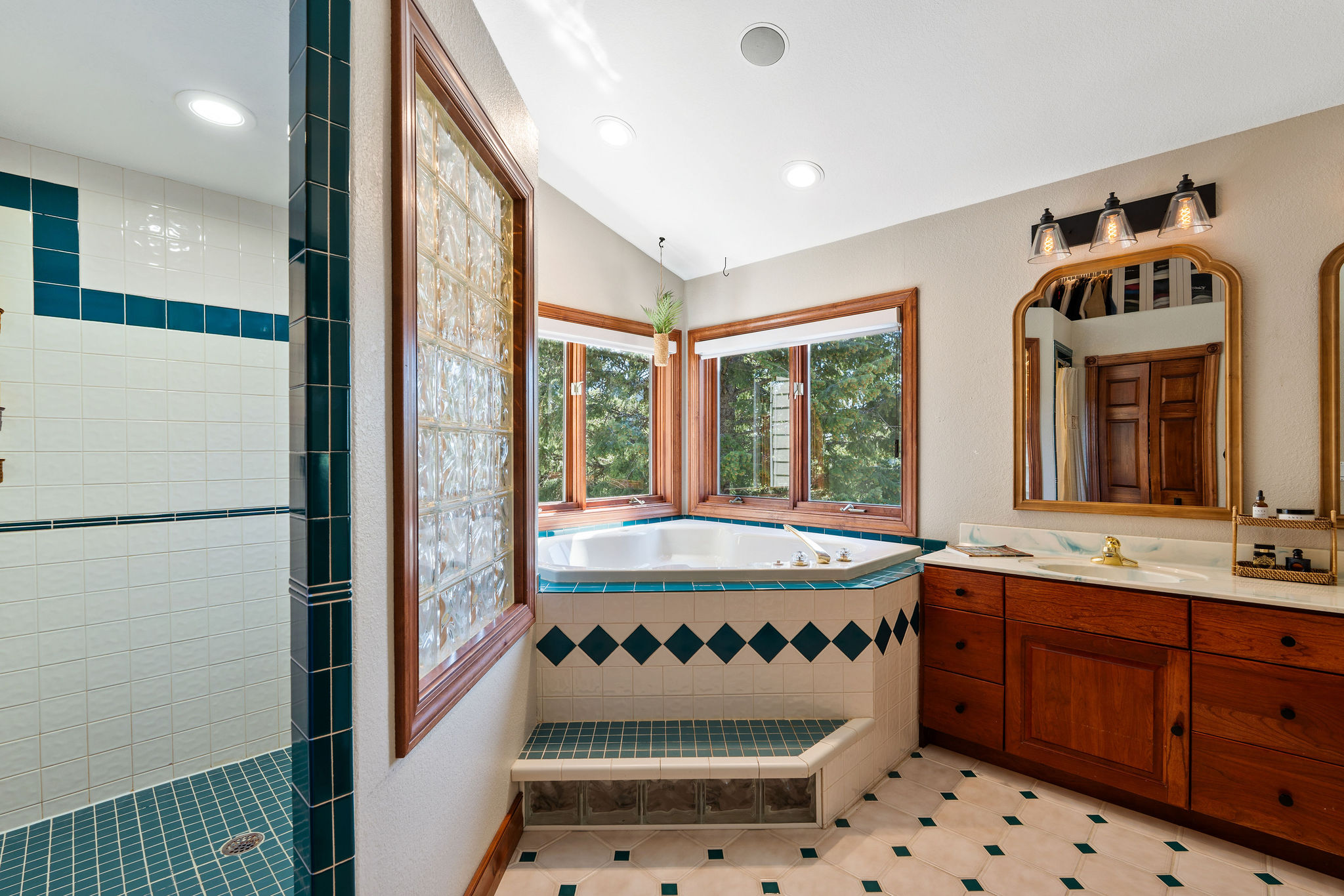 117 Little Mountain Lane