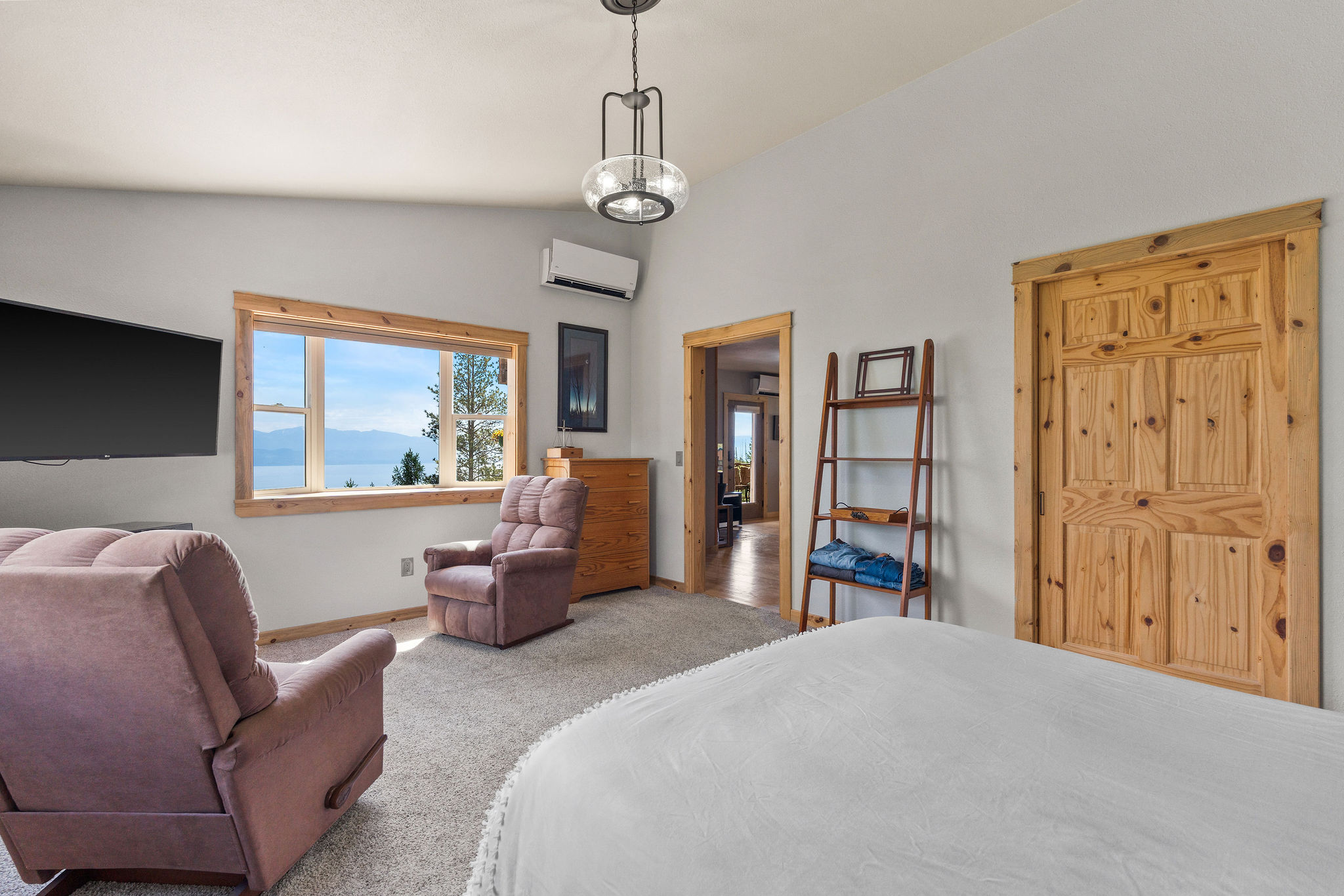 298 Lone Wolf Trail