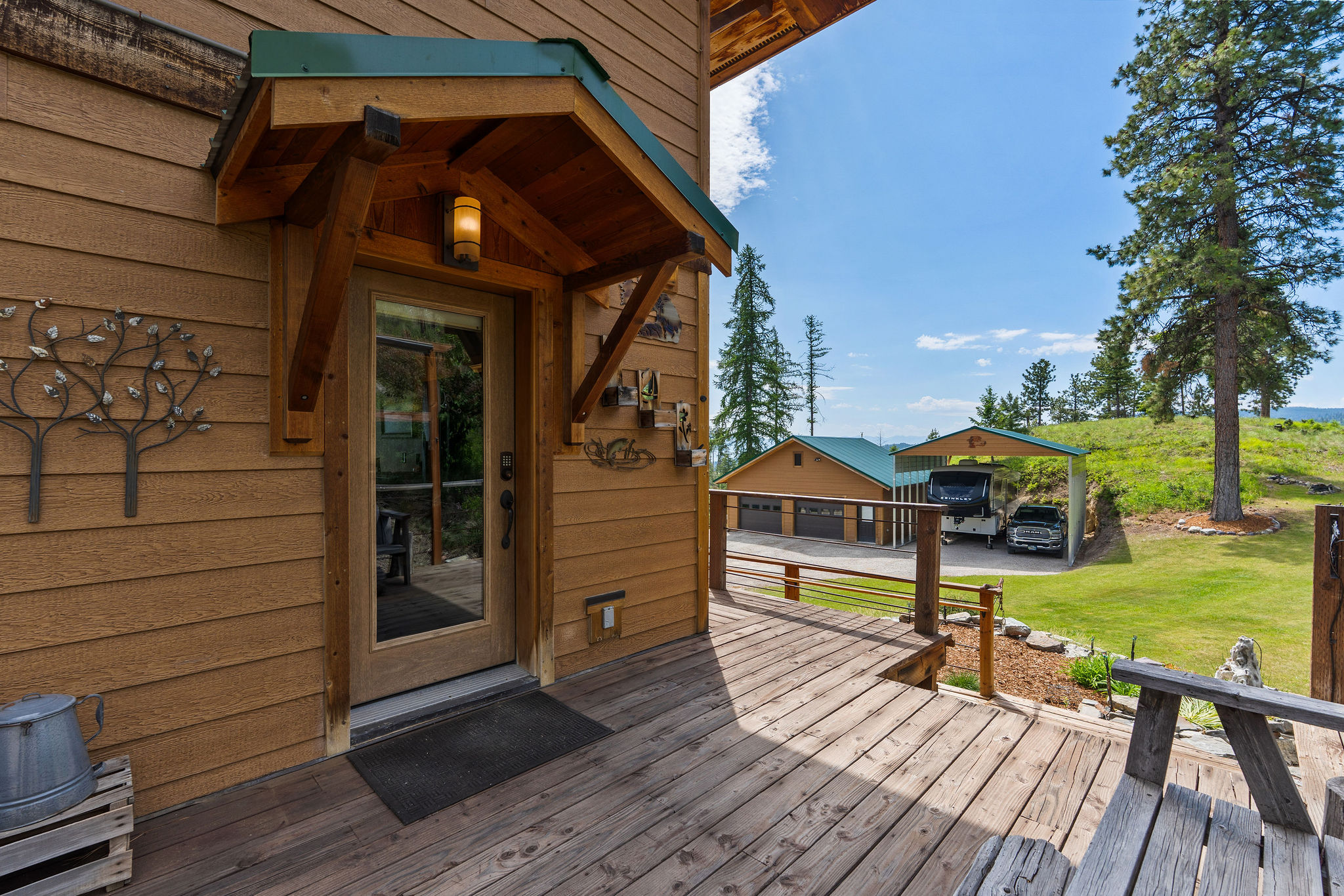 298 Lone Wolf Trail