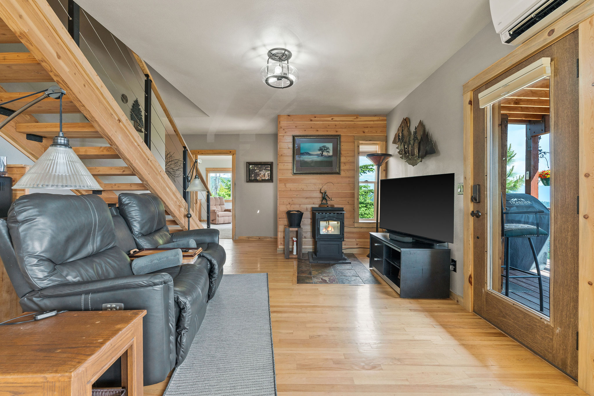 298 Lone Wolf Trail