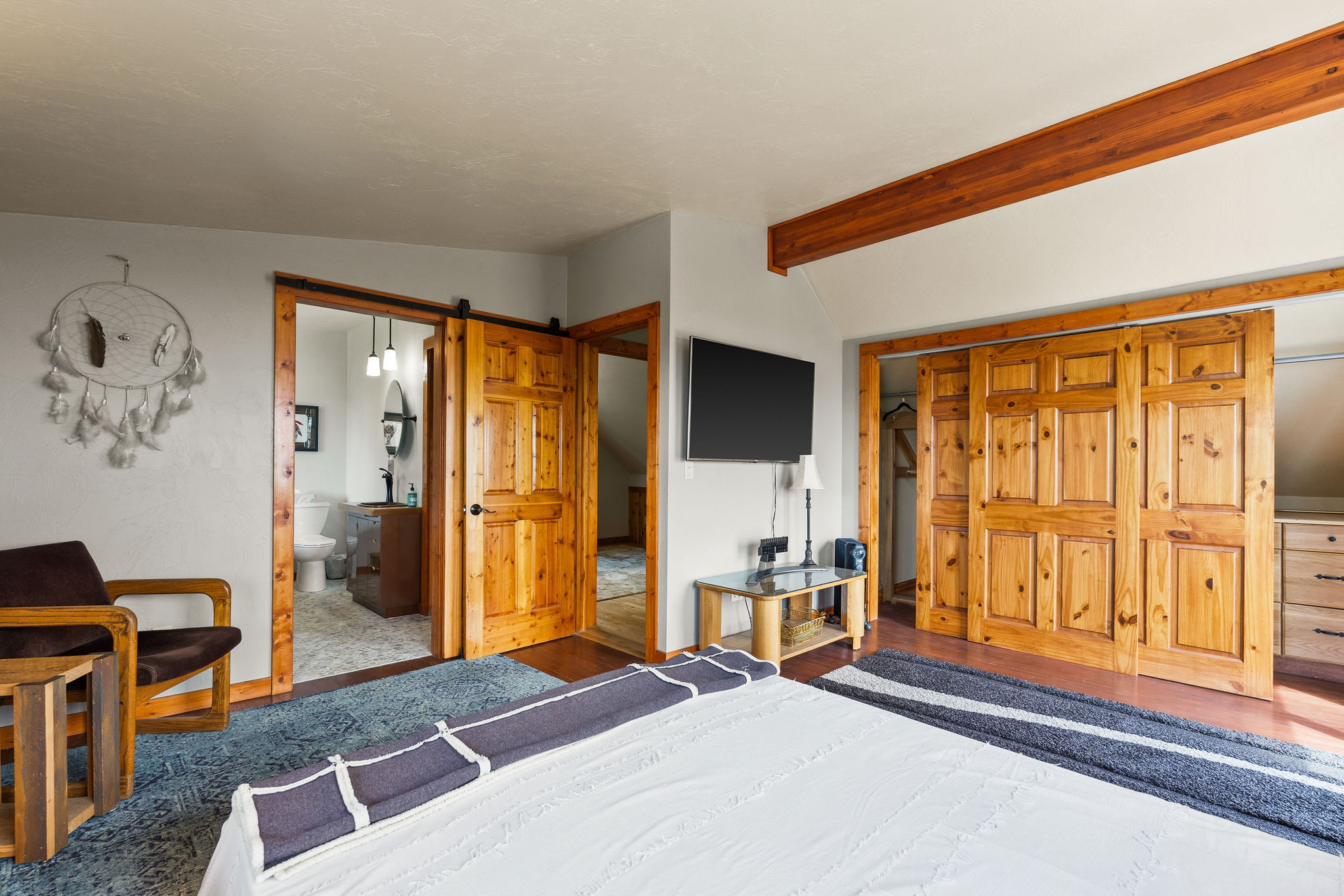 298 Lone Wolf Trail