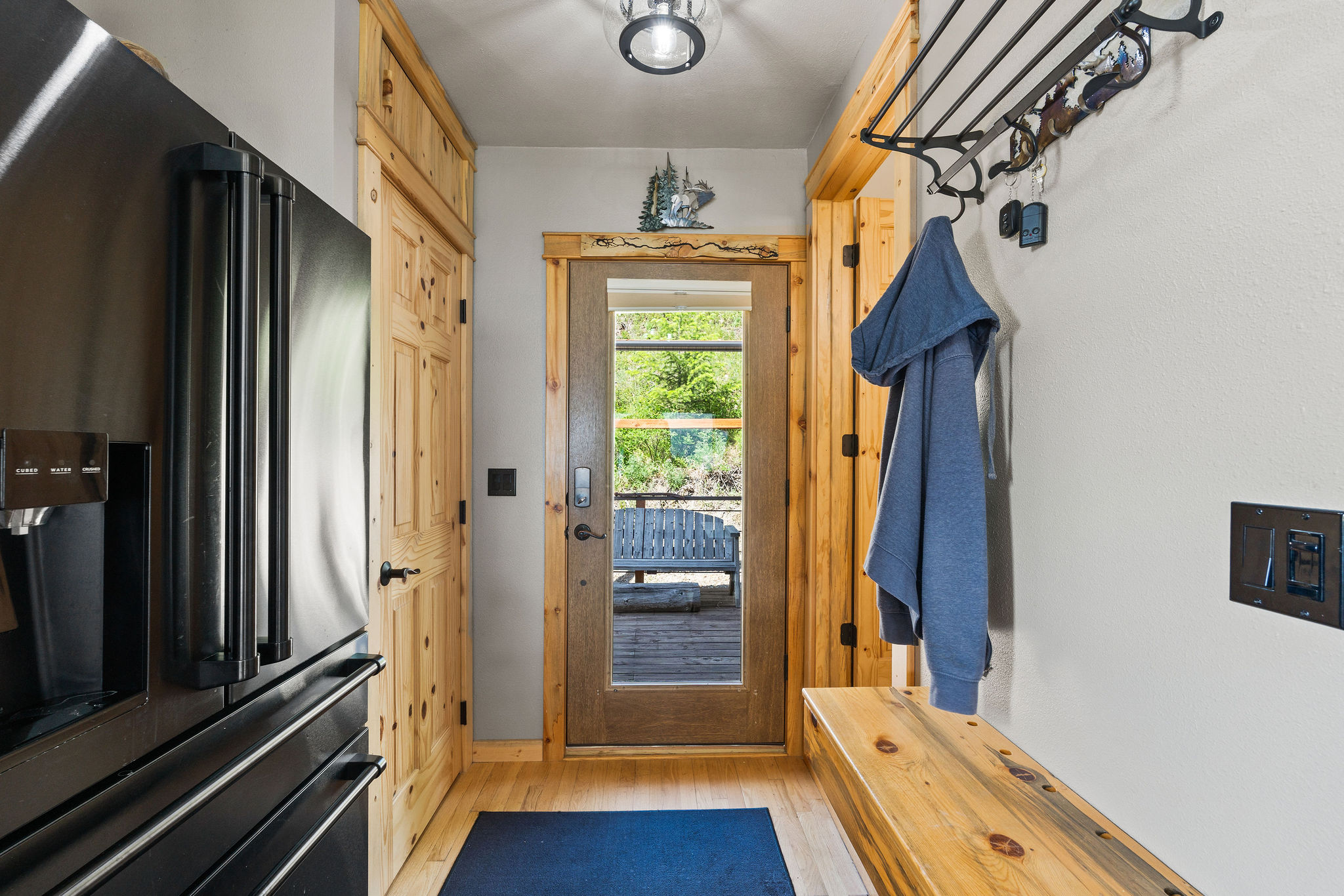 298 Lone Wolf Trail