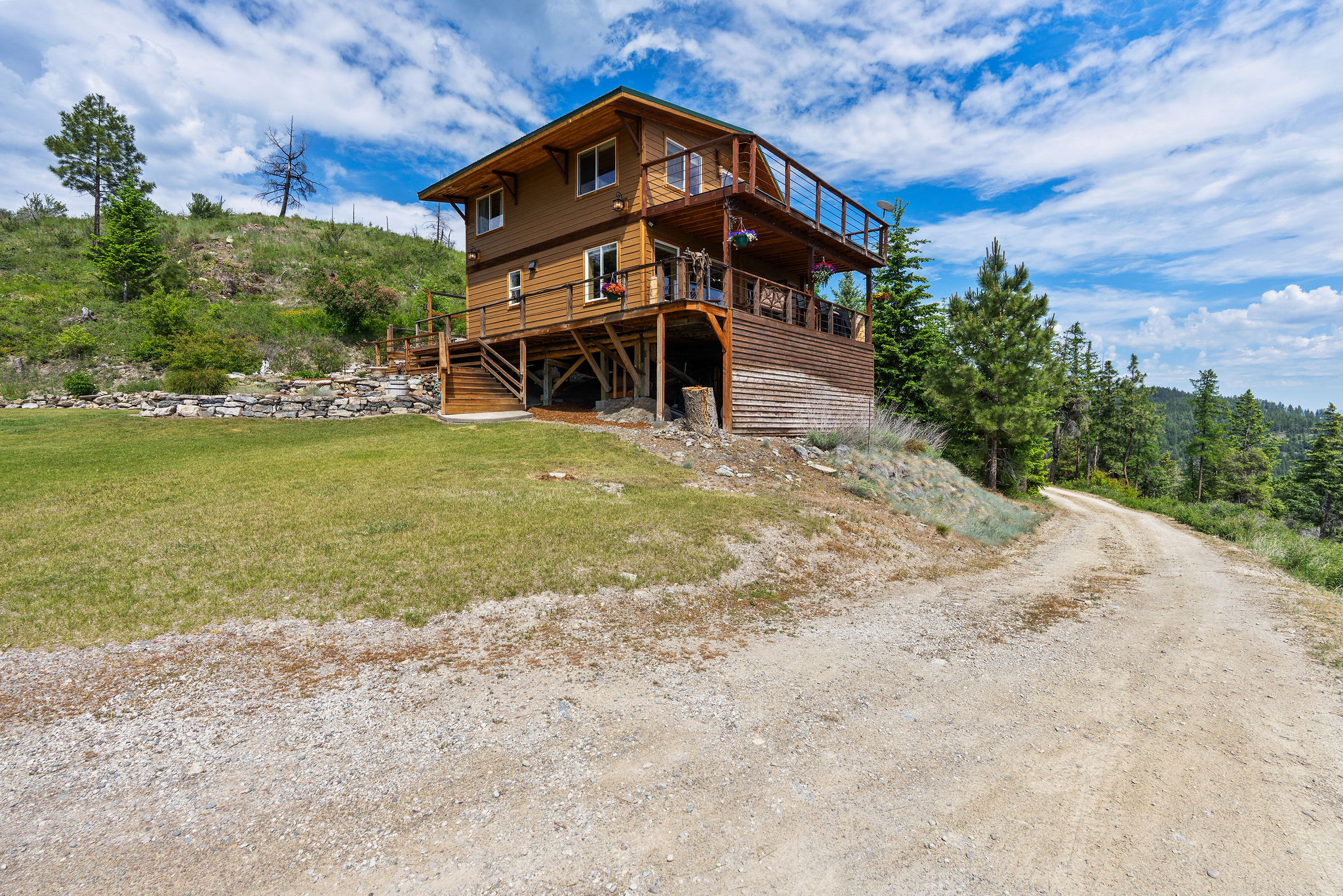 298 Lone Wolf Trail
