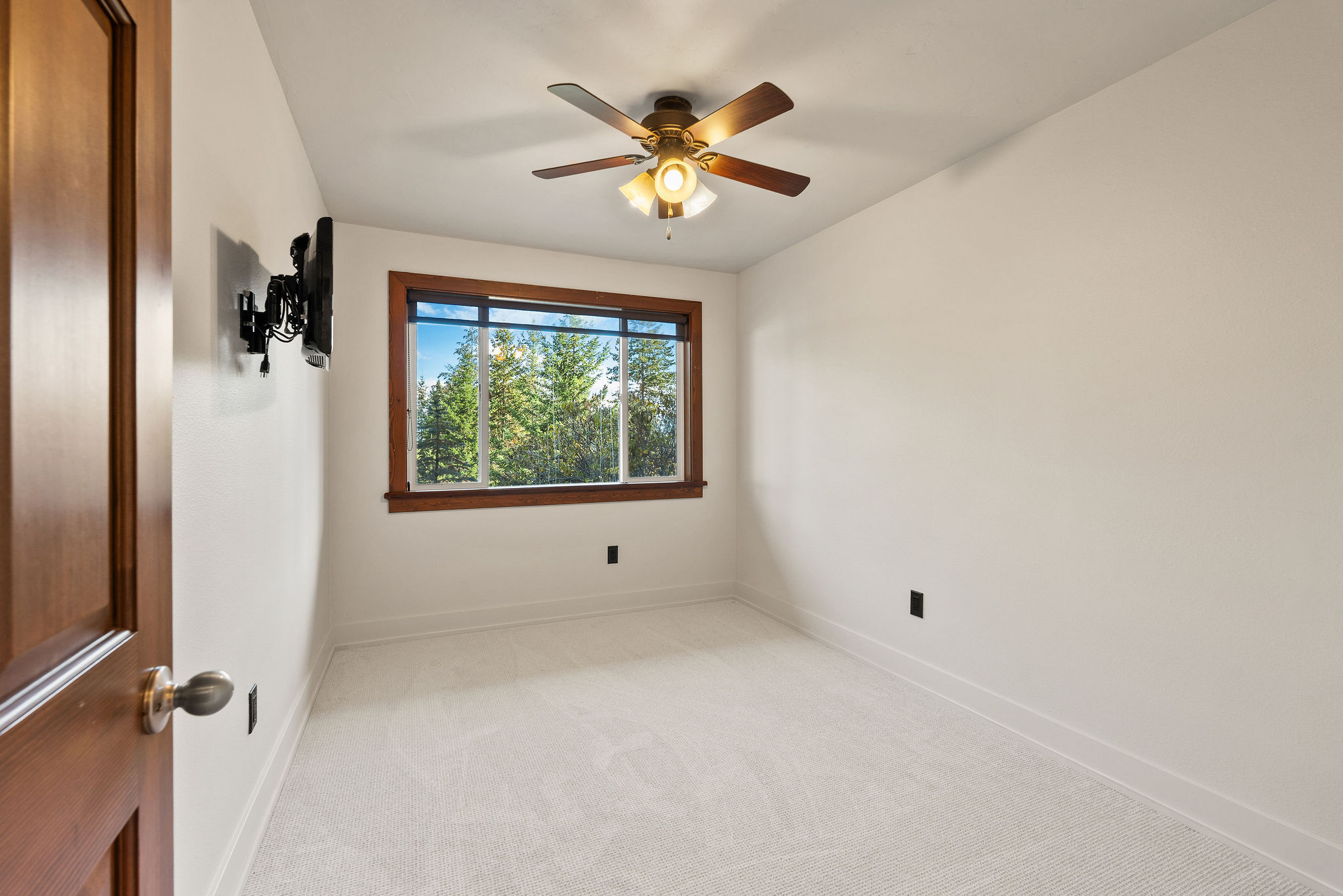 92 Grandview Terrace