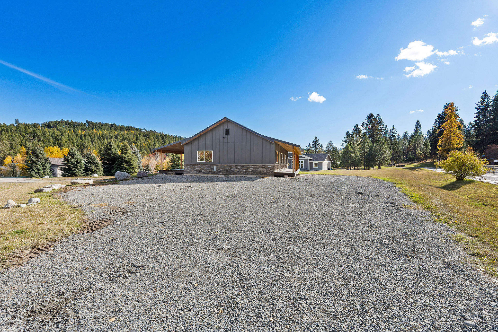 27 Bayview Drive