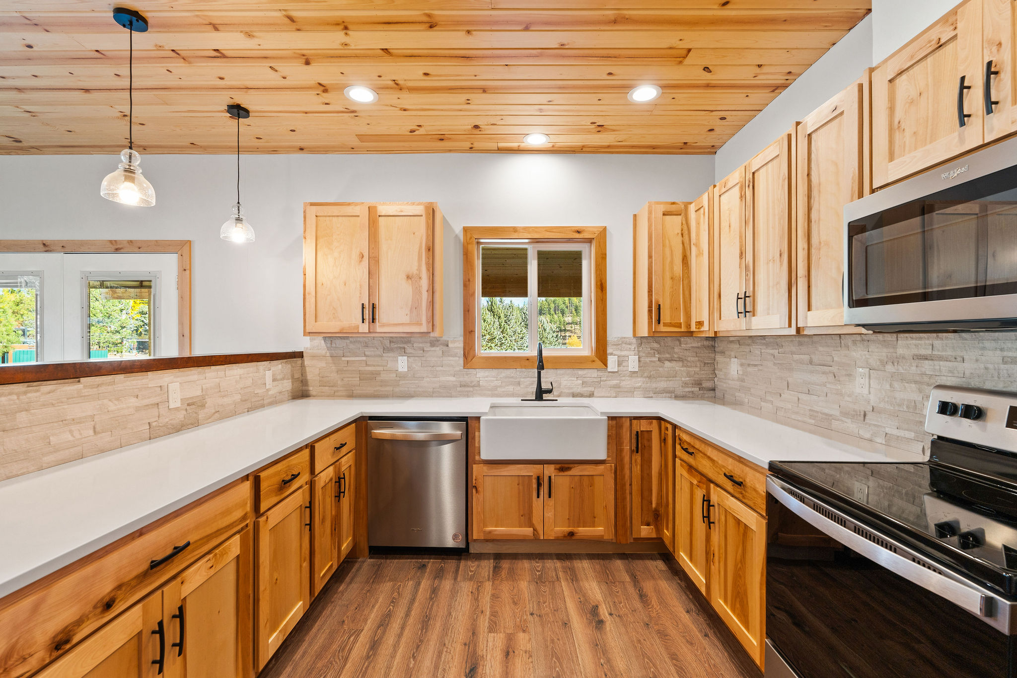 27 Bayview Drive
