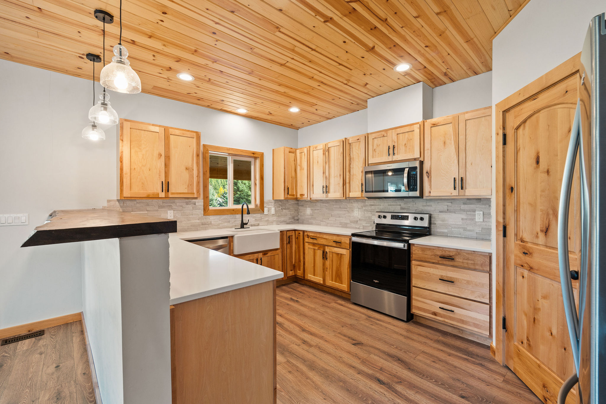 27 Bayview Drive