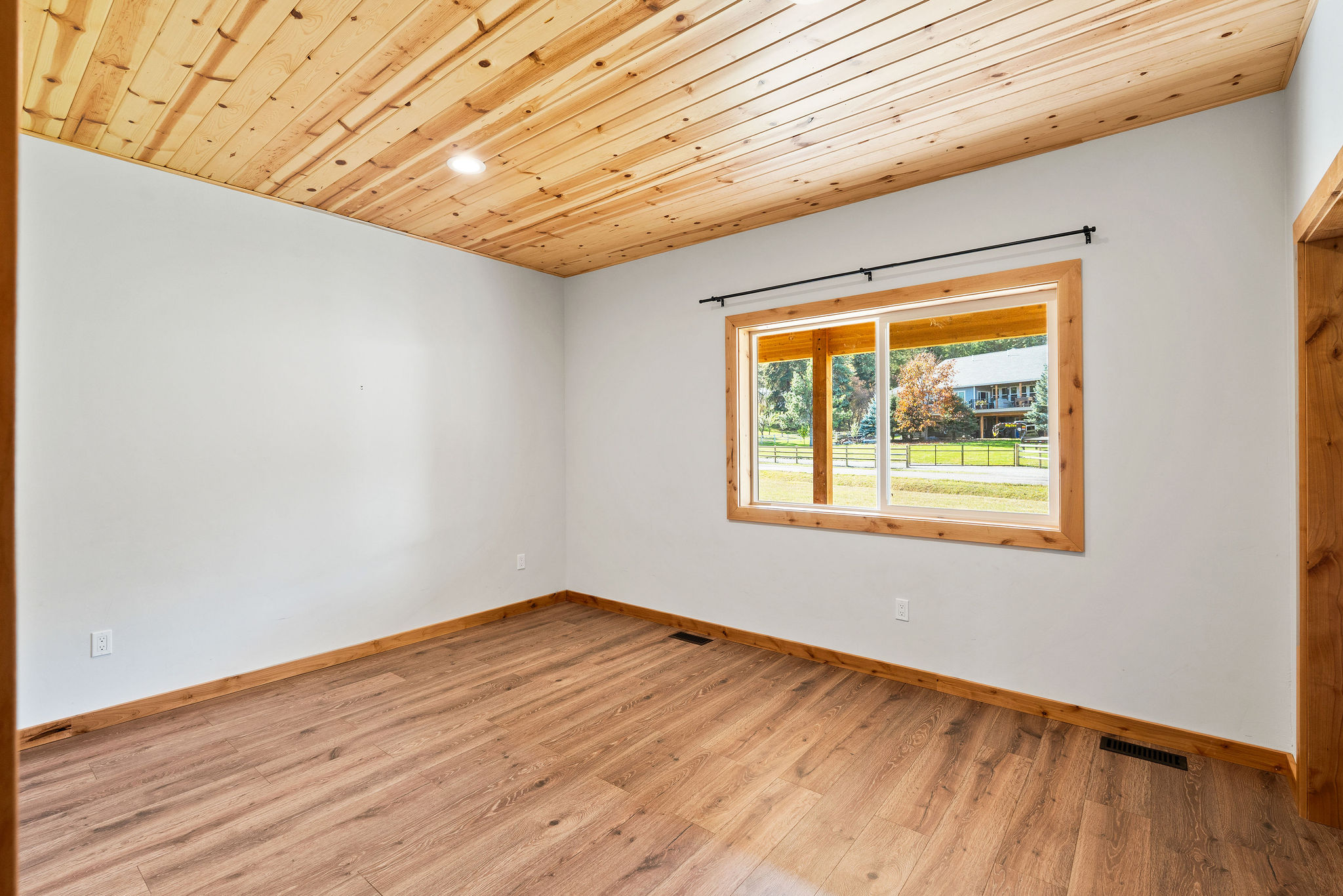 27 Bayview Drive