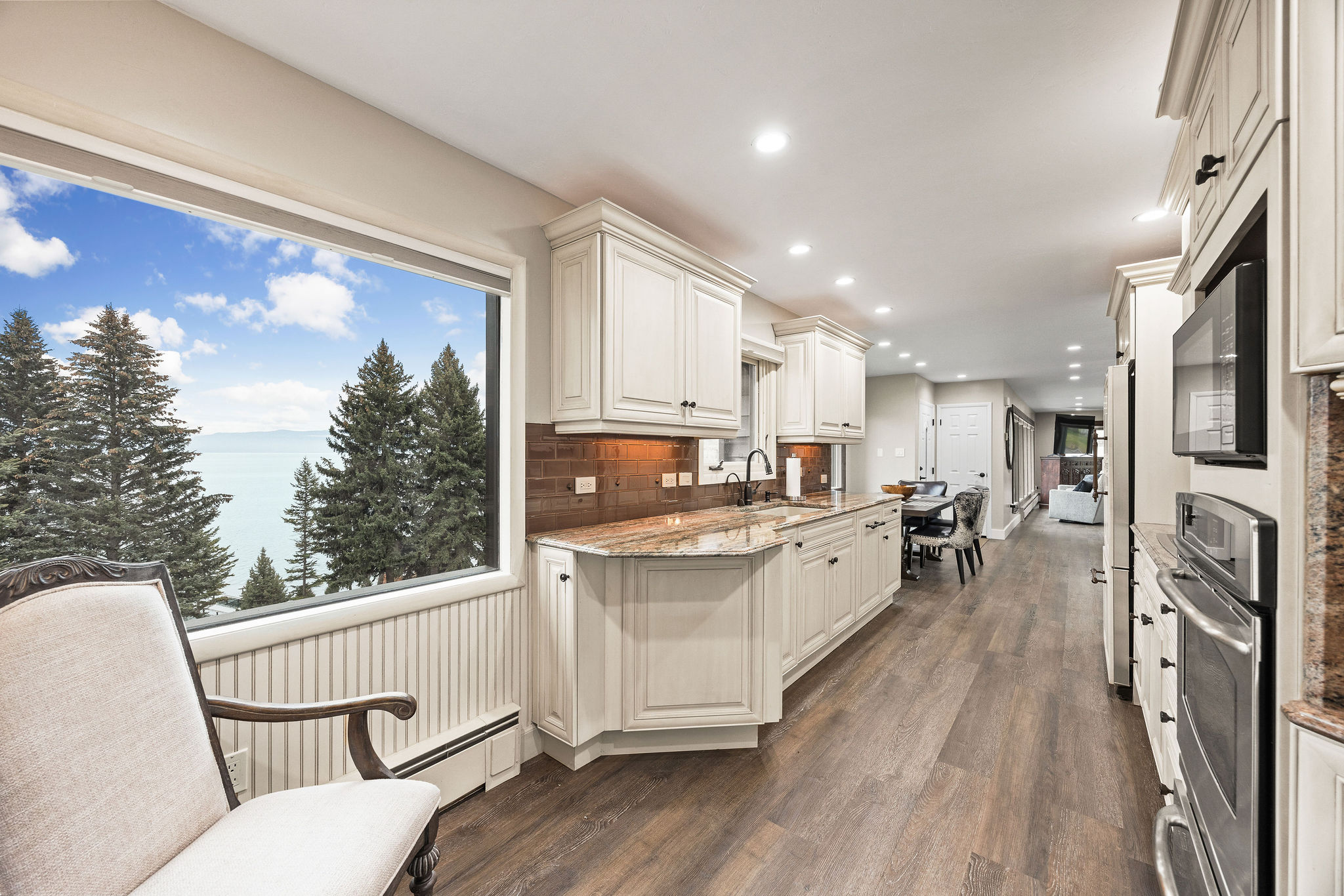 685 N Juniper Bay Road