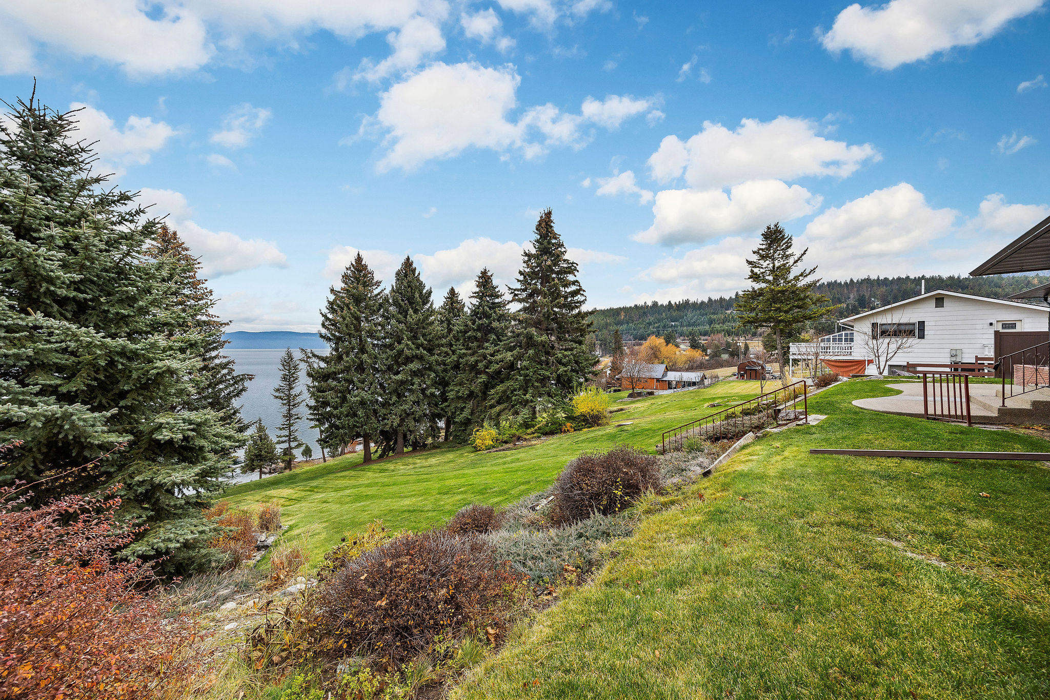 685 N Juniper Bay Road