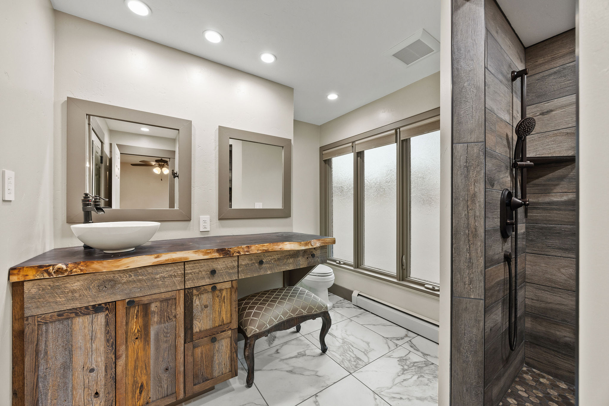 685 N Juniper Bay Road