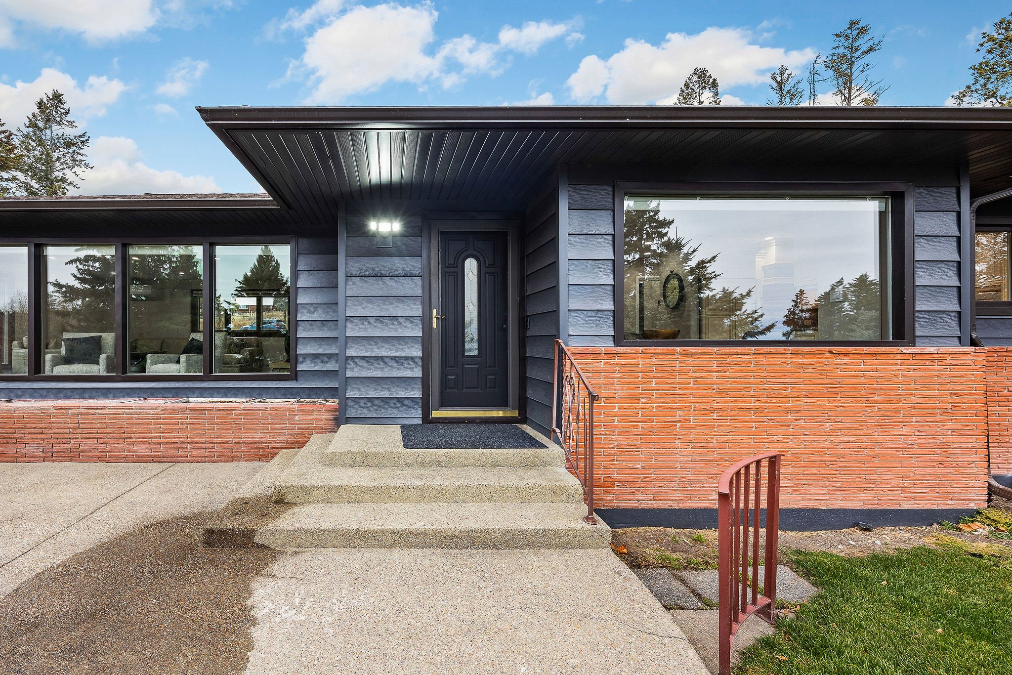 685 N Juniper Bay Road