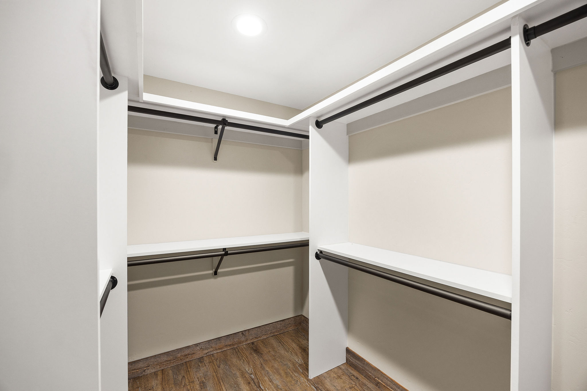 685 N Juniper Bay Road