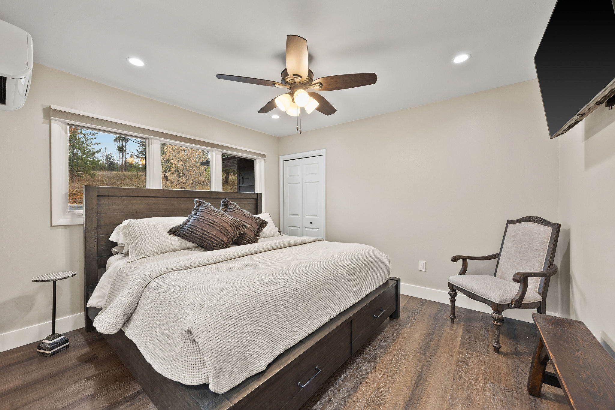 685 N Juniper Bay Road