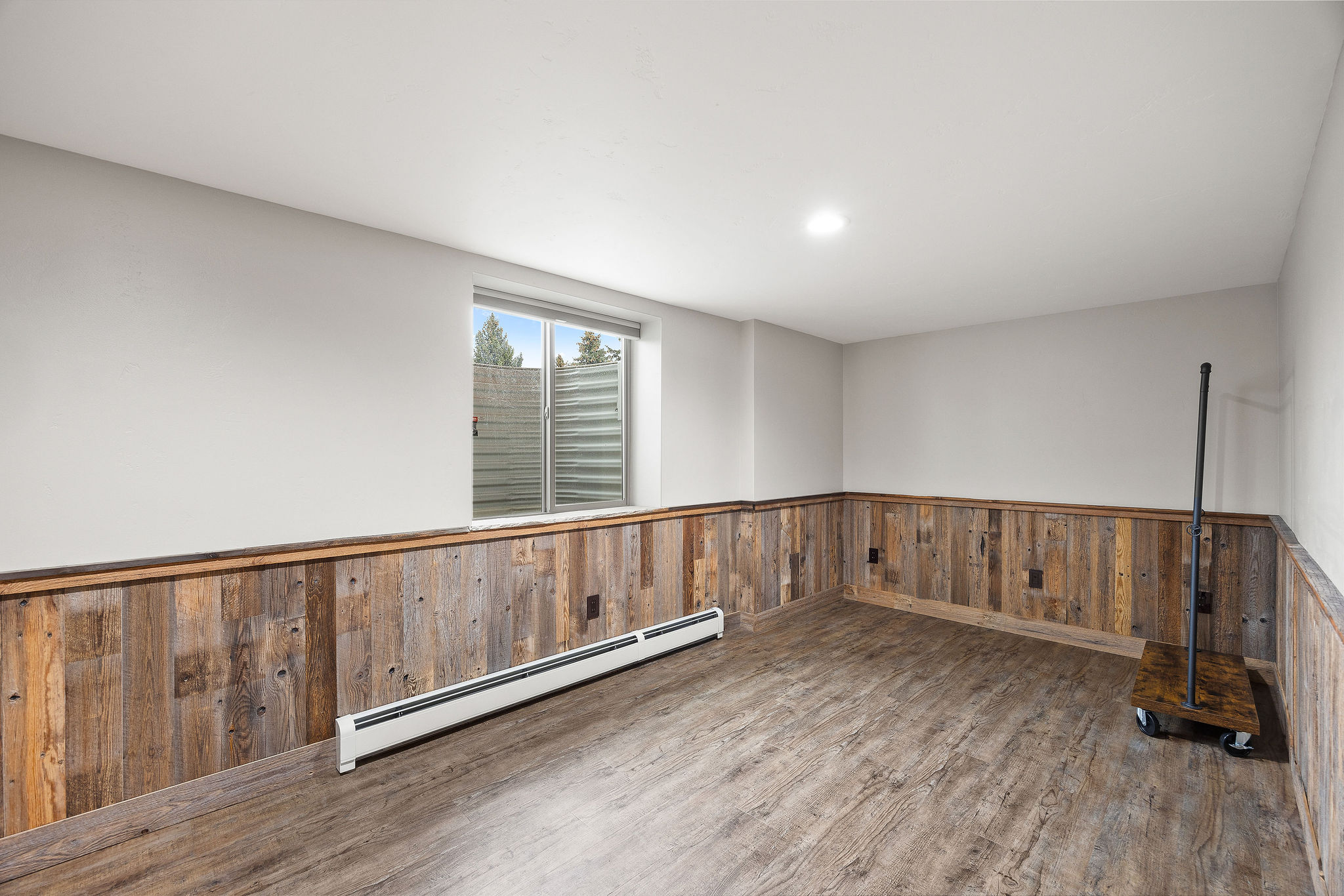 685 N Juniper Bay Road