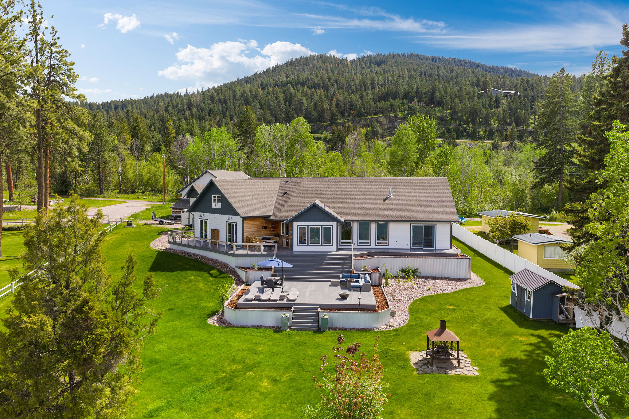 42818 La Bella Lane