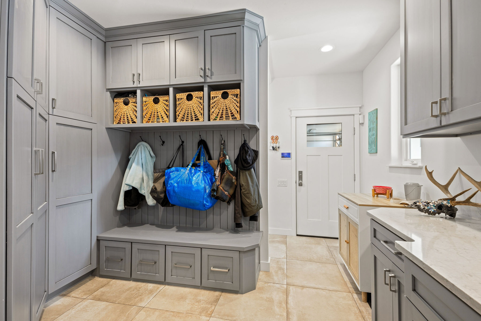 42818 La Bella Lane