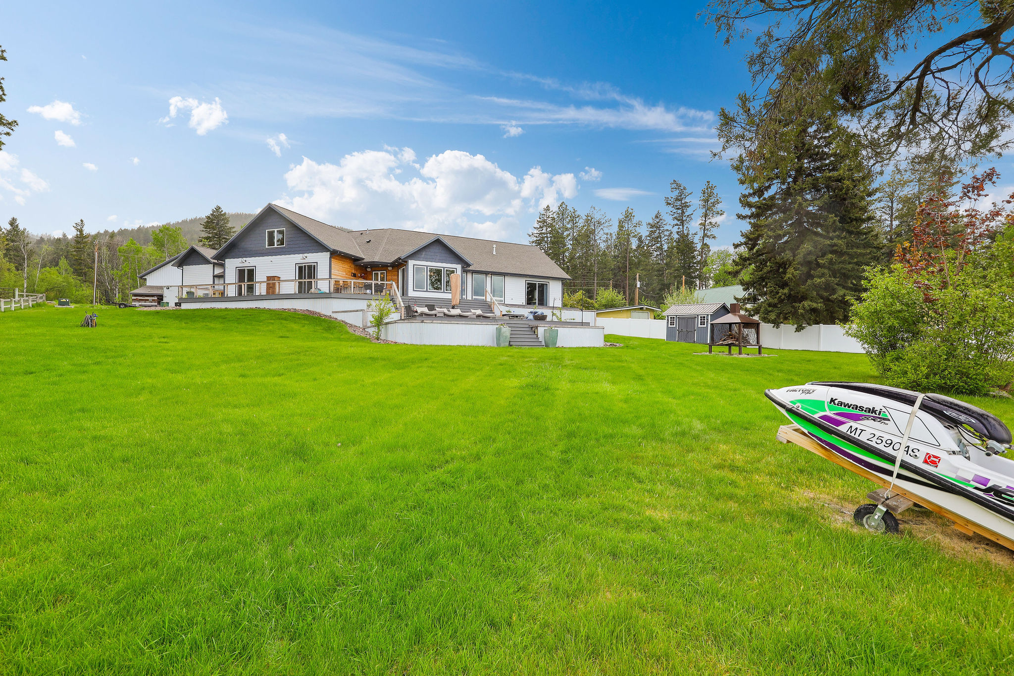 42818 La Bella Lane
