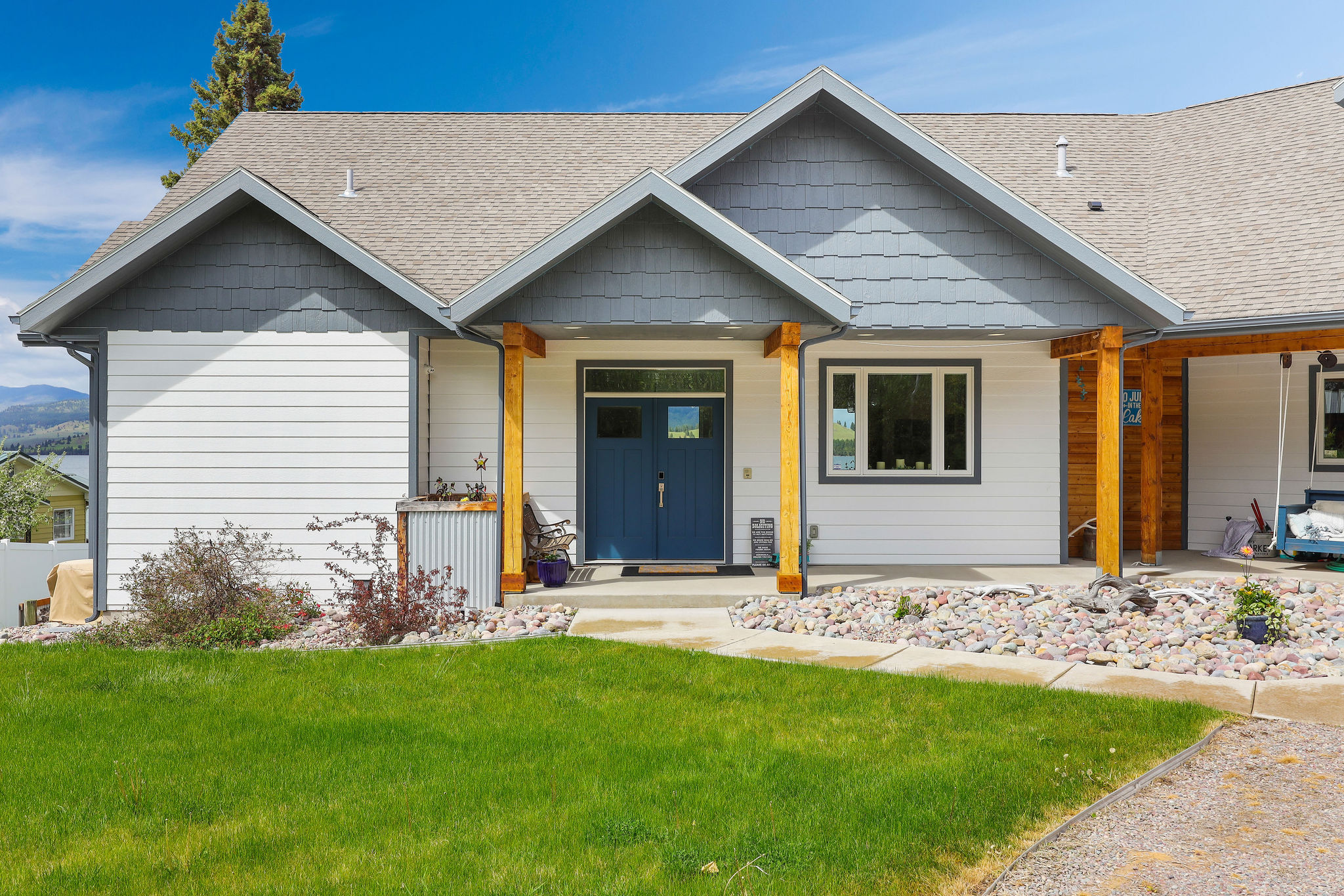 42818 La Bella Lane