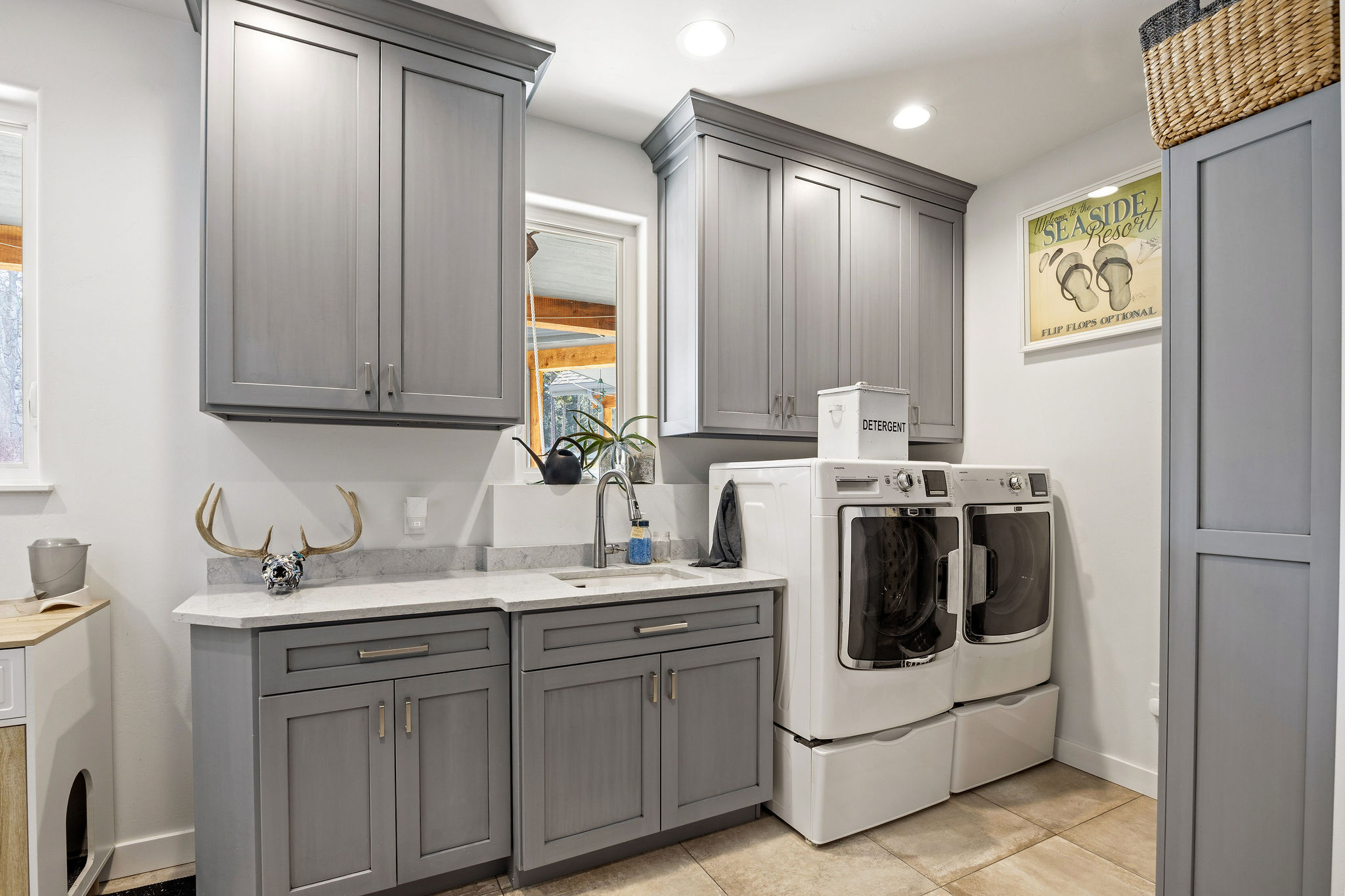 42818 La Bella Lane