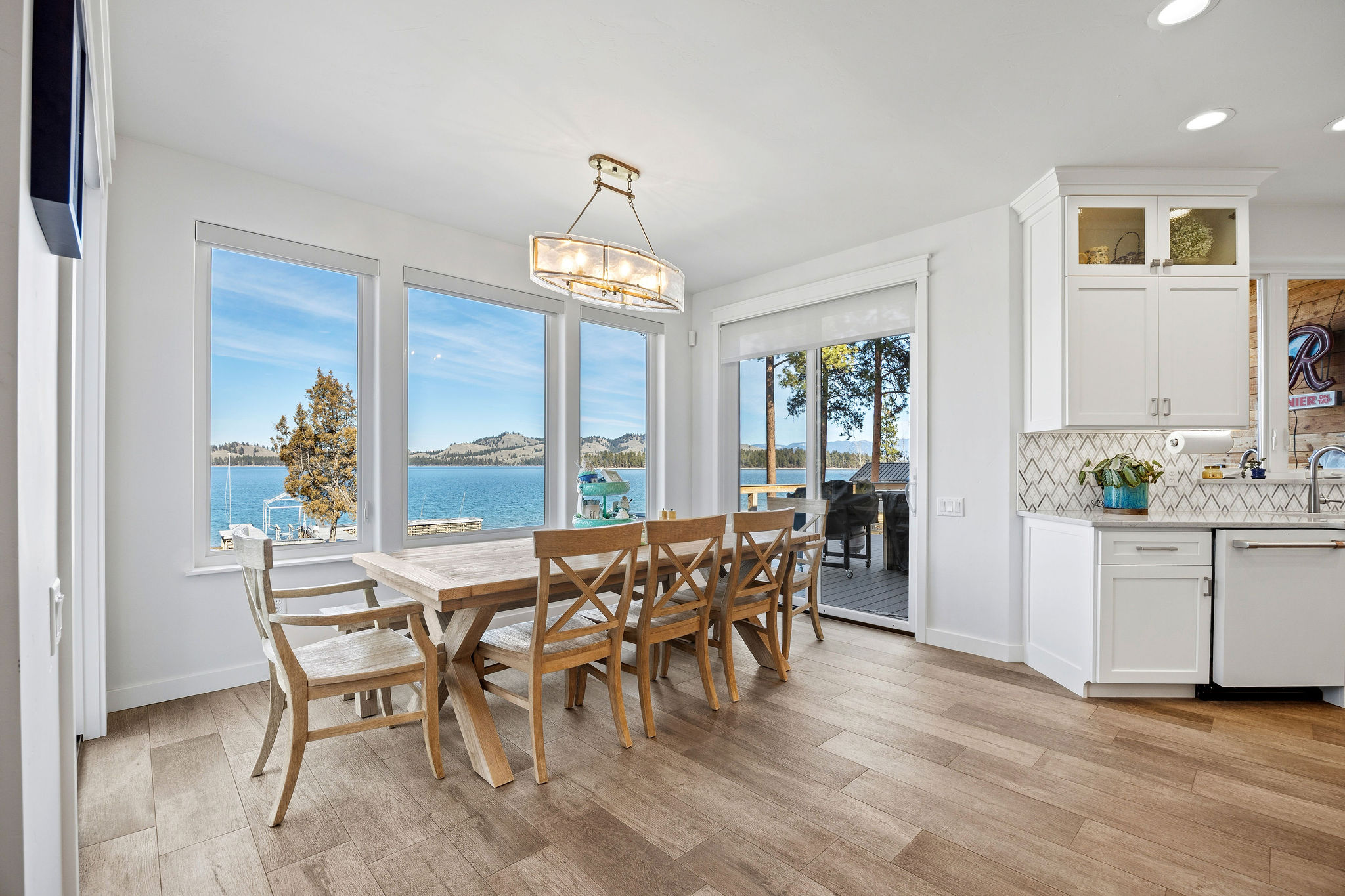 42818 La Bella Lane