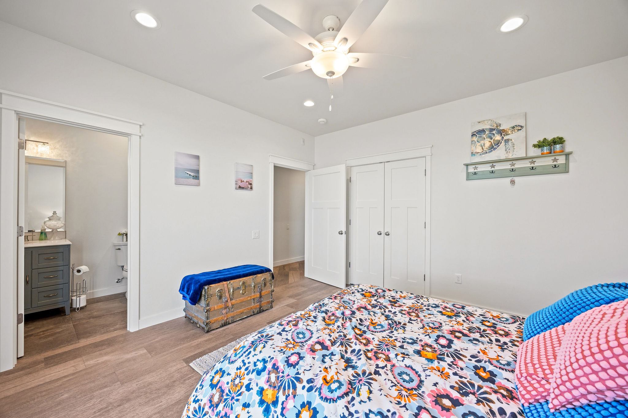 42818 La Bella Lane