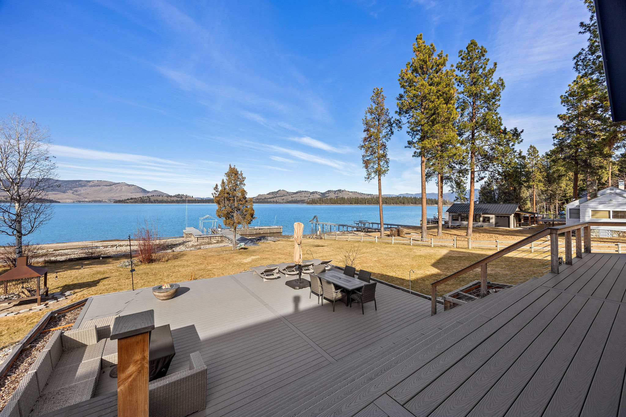 42818 La Bella Lane