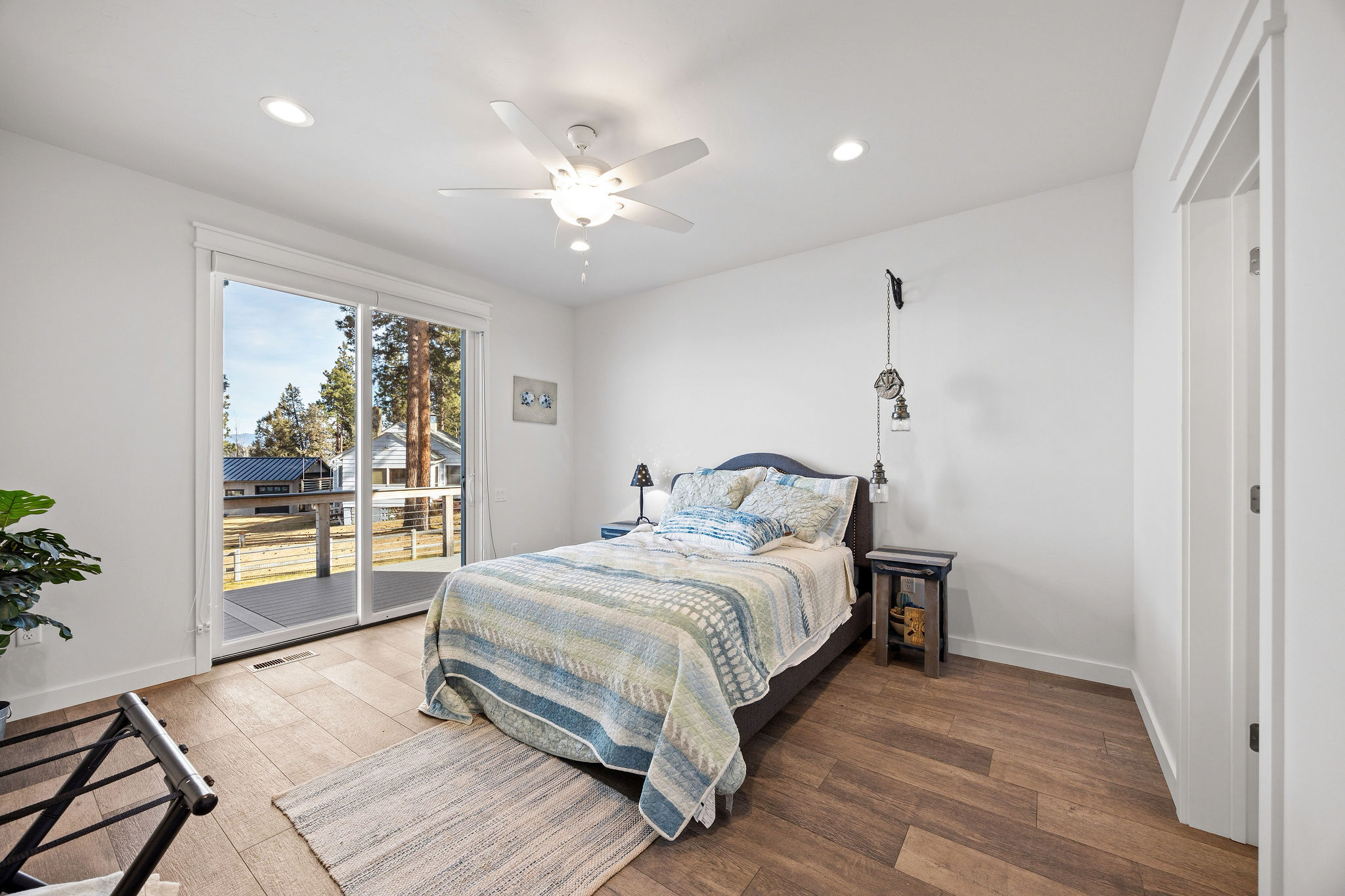 42818 La Bella Lane