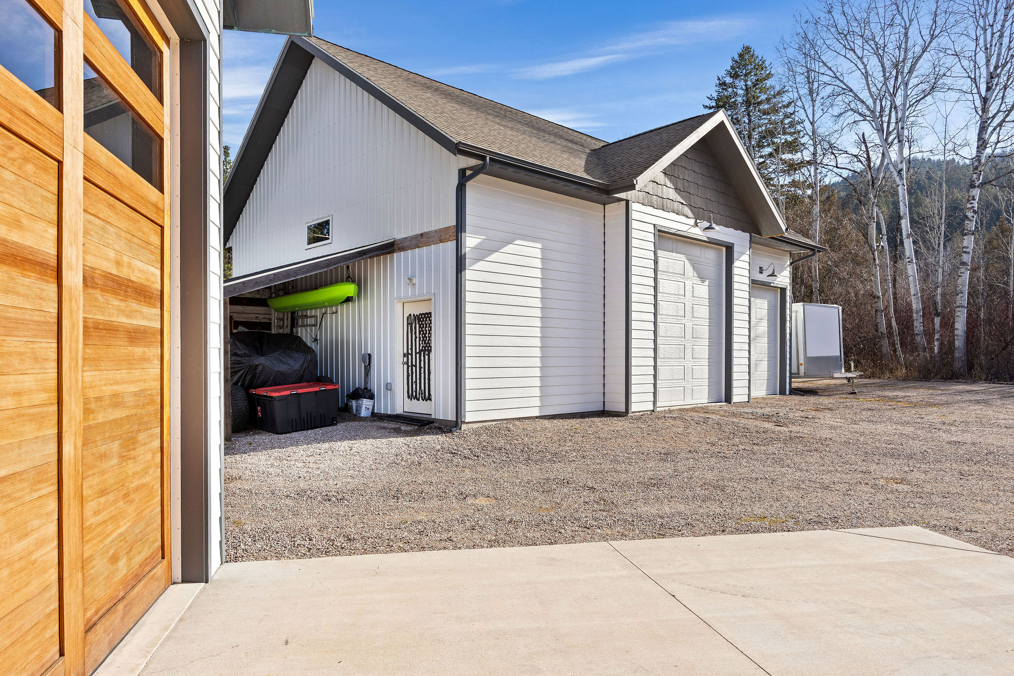 42818 La Bella Lane
