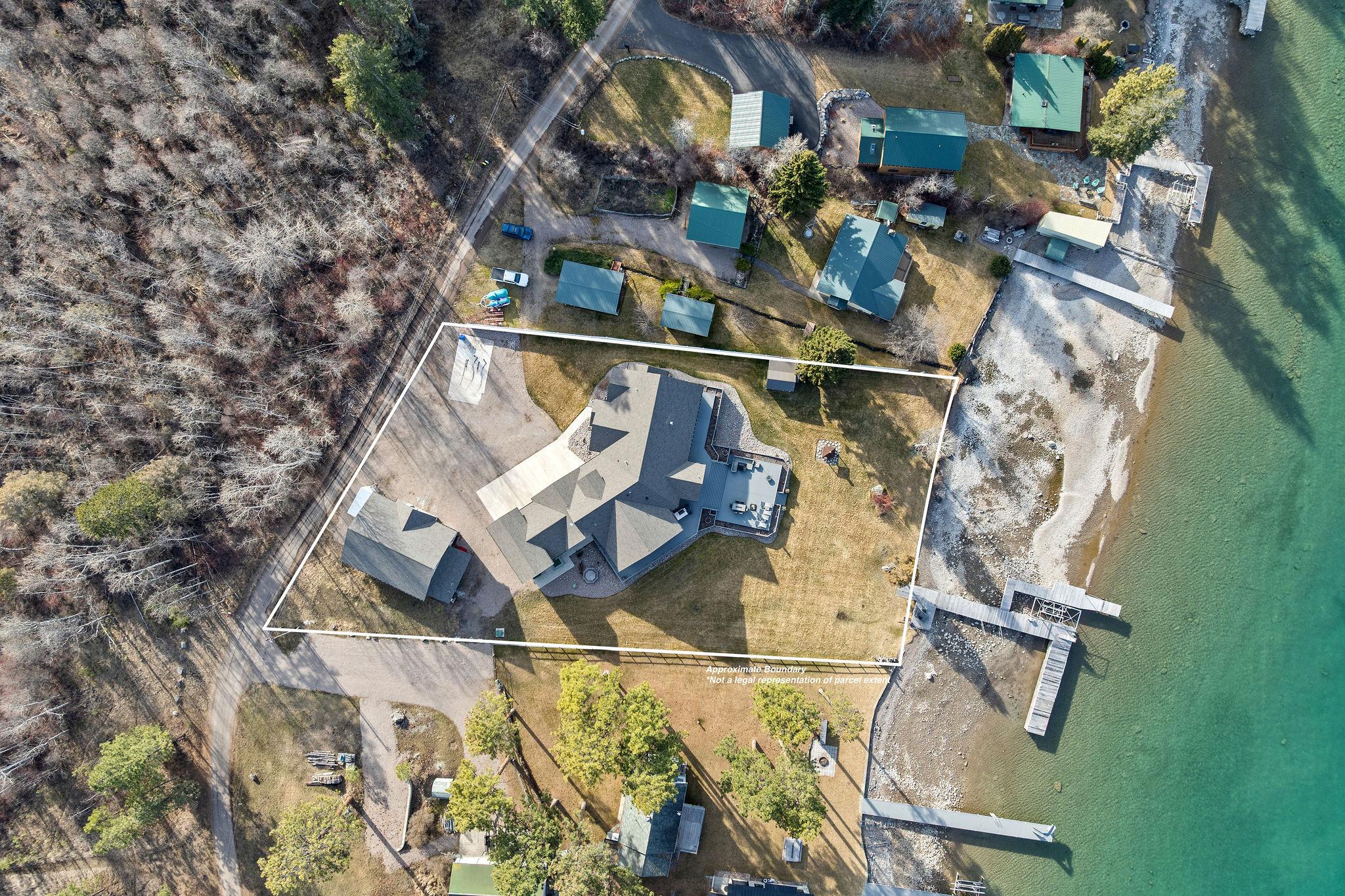 42818 La Bella Lane