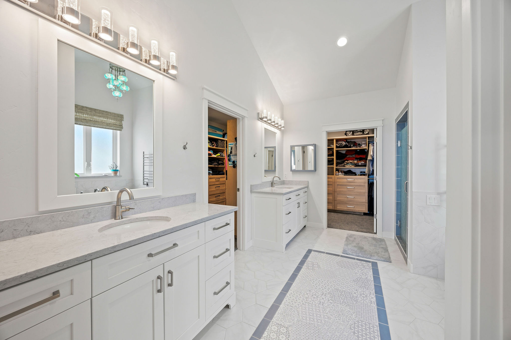 42818 La Bella Lane