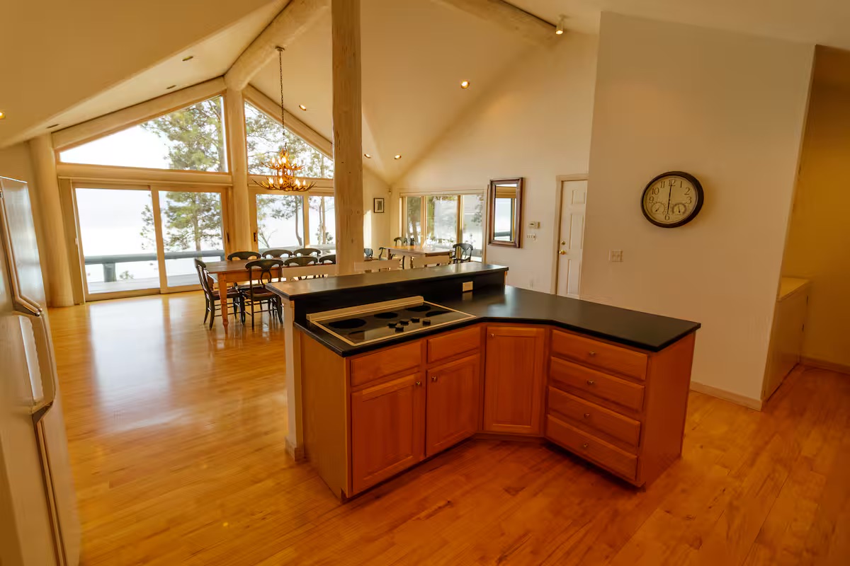 22700 Northaire Lane