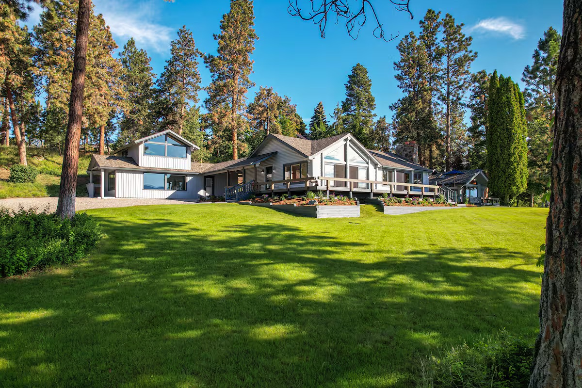 22700 Northaire Lane