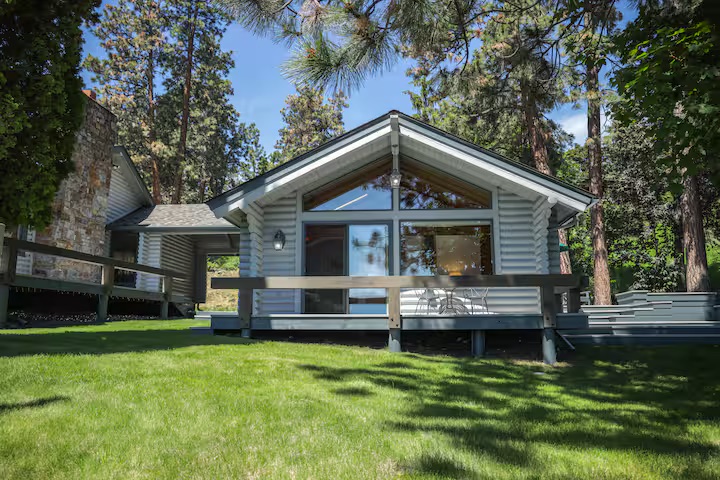 22700 Northaire Lane