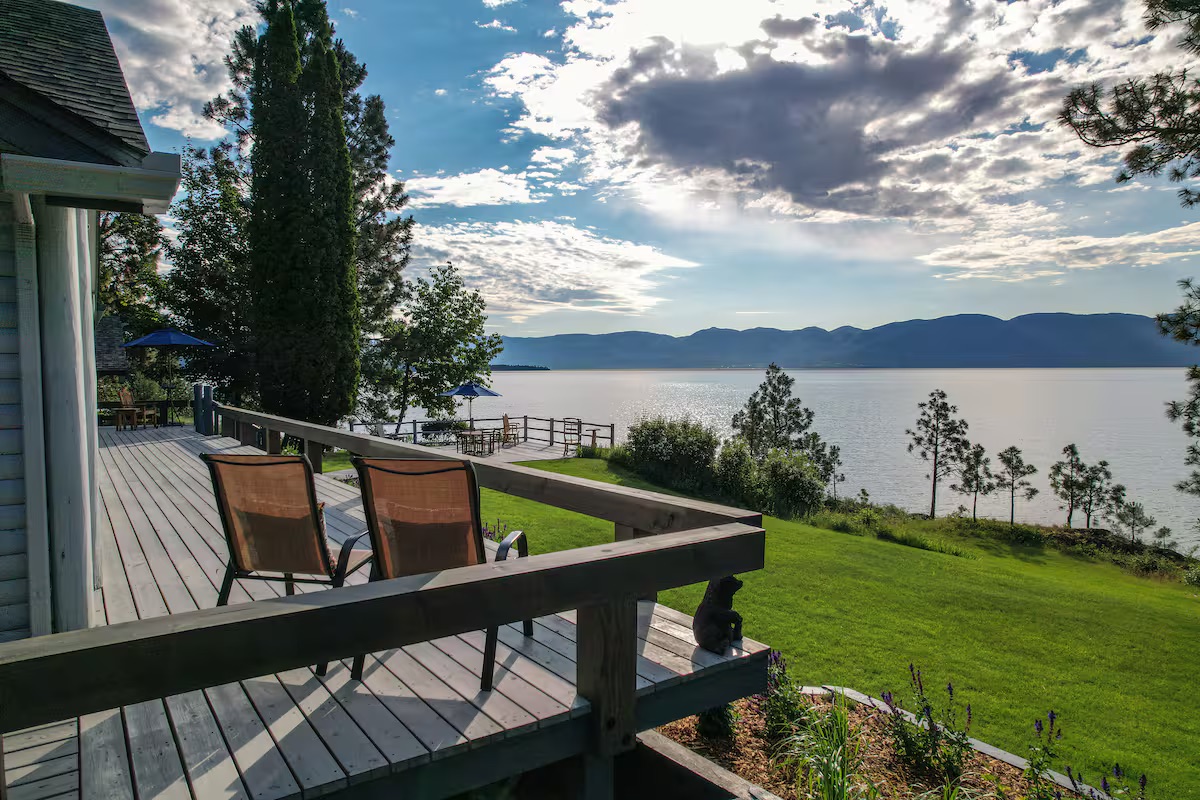 22700 Northaire Lane