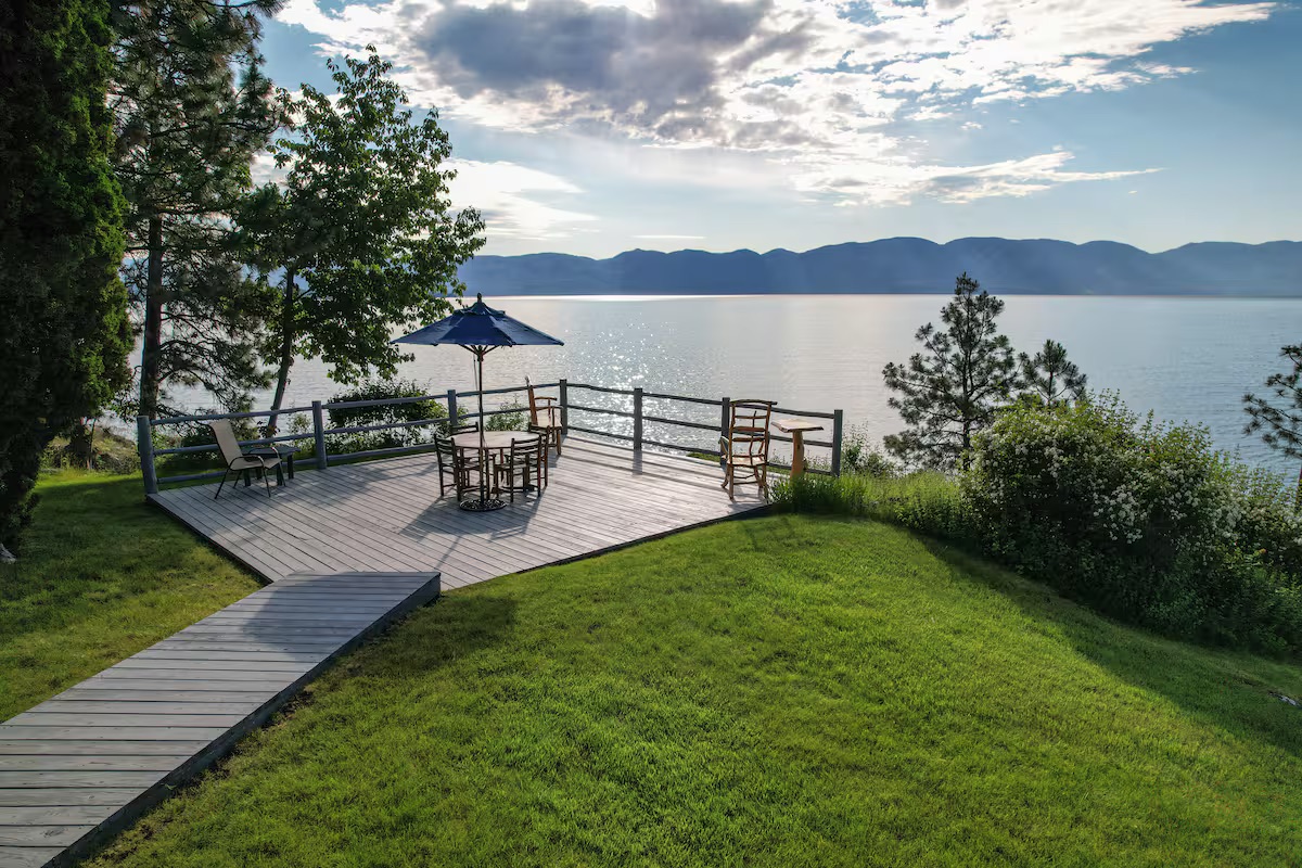 22700 Northaire Lane