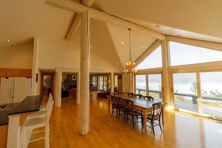 22700 Northaire Lane