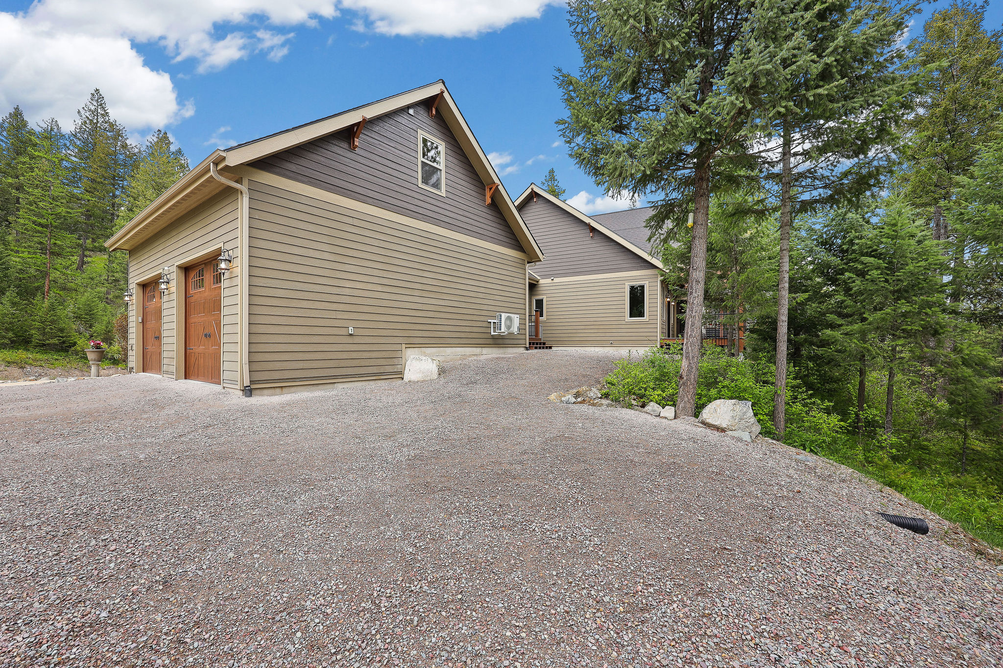 156 Goldenview Lane