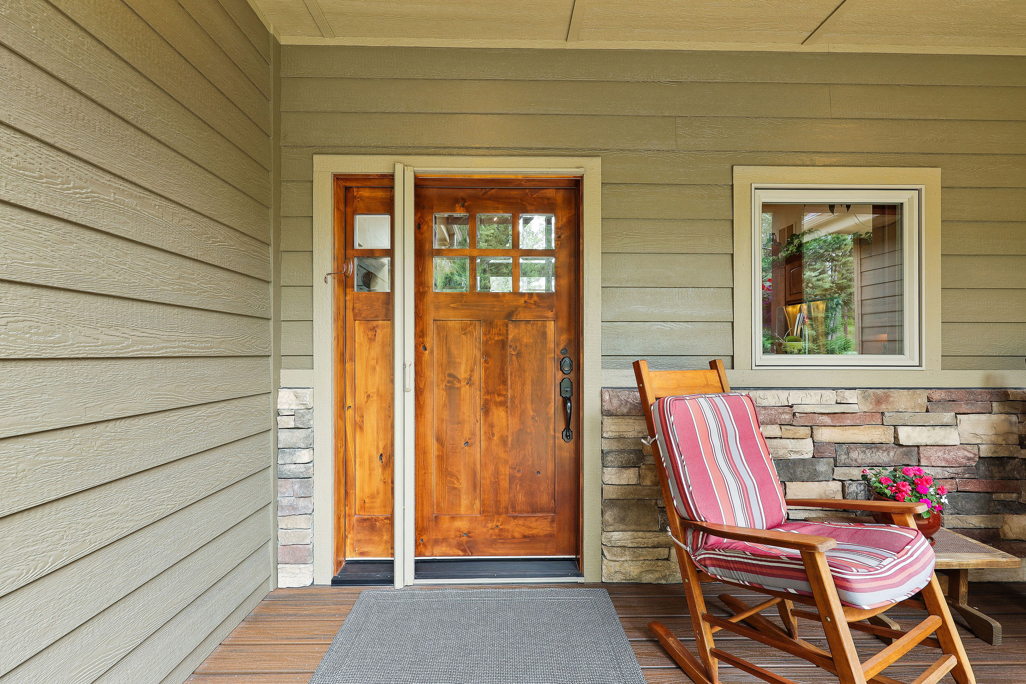 156 Goldenview Lane