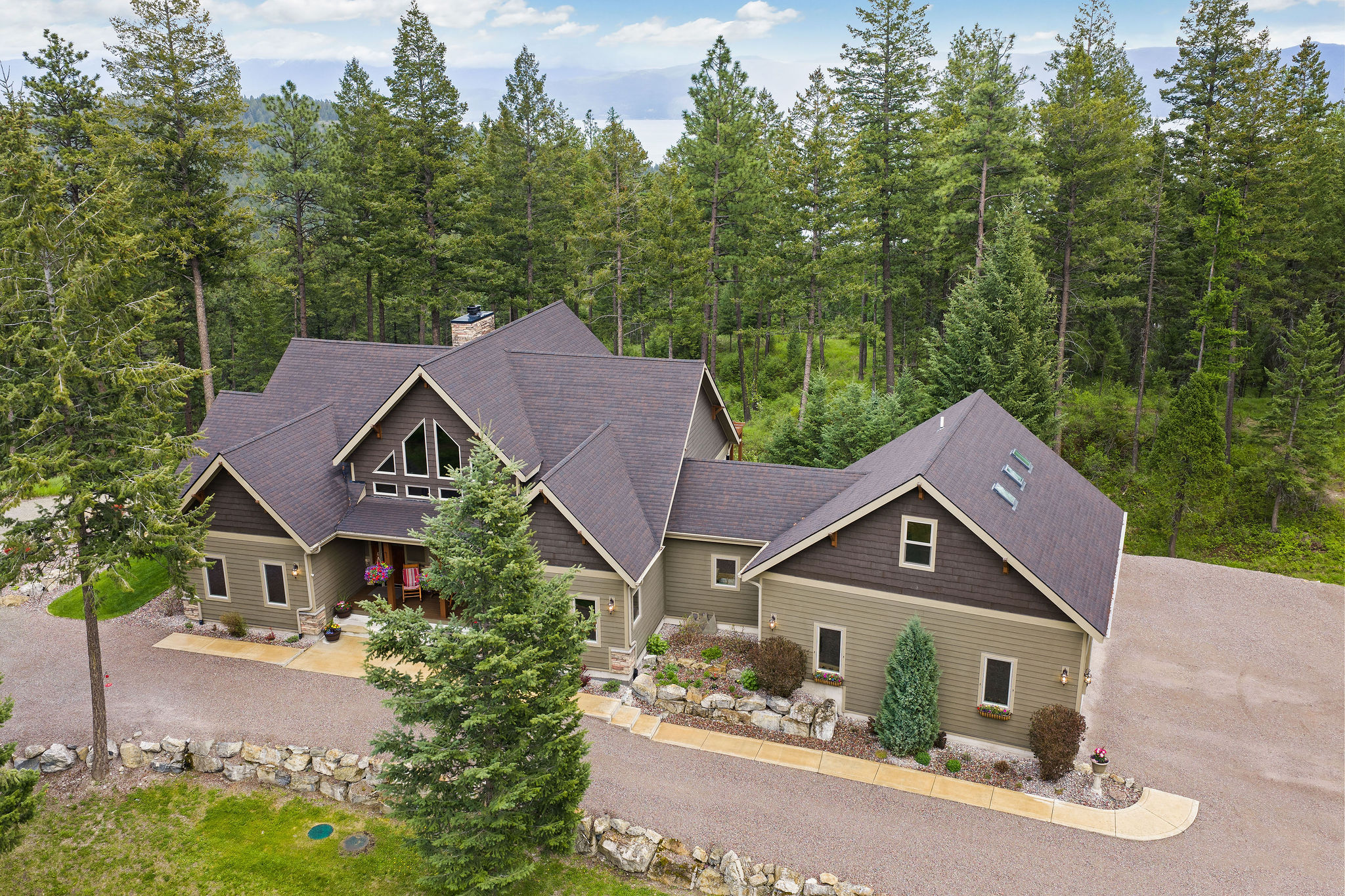 156 Goldenview Lane