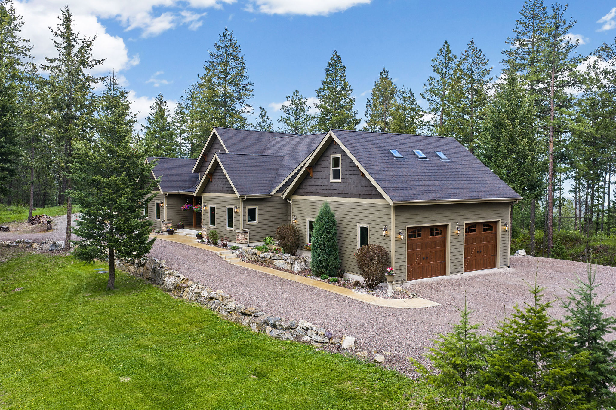 156 Goldenview Lane