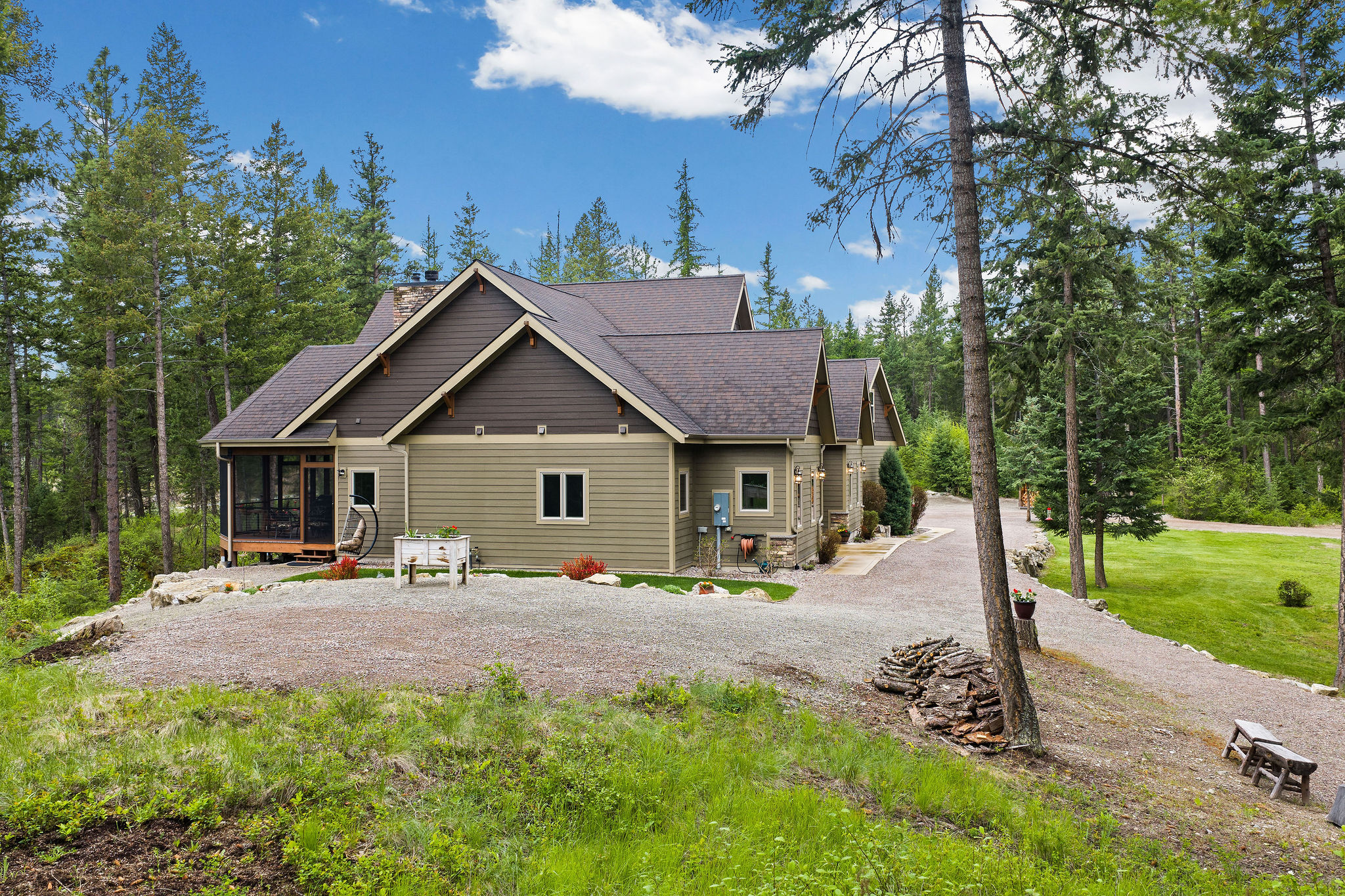 156 Goldenview Lane