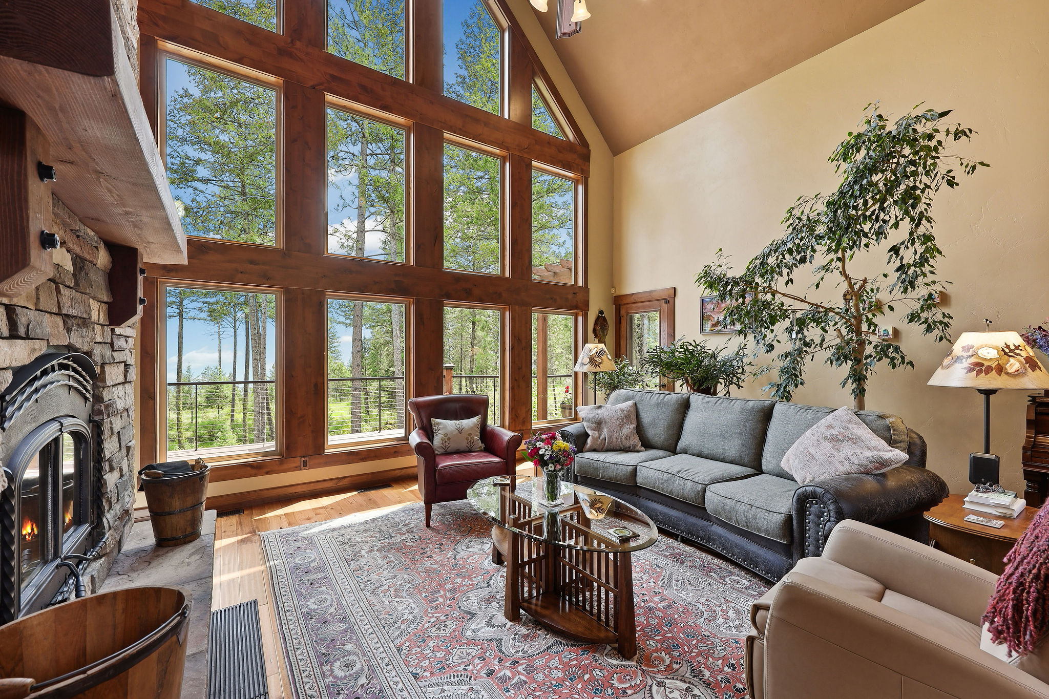 156 Goldenview Lane