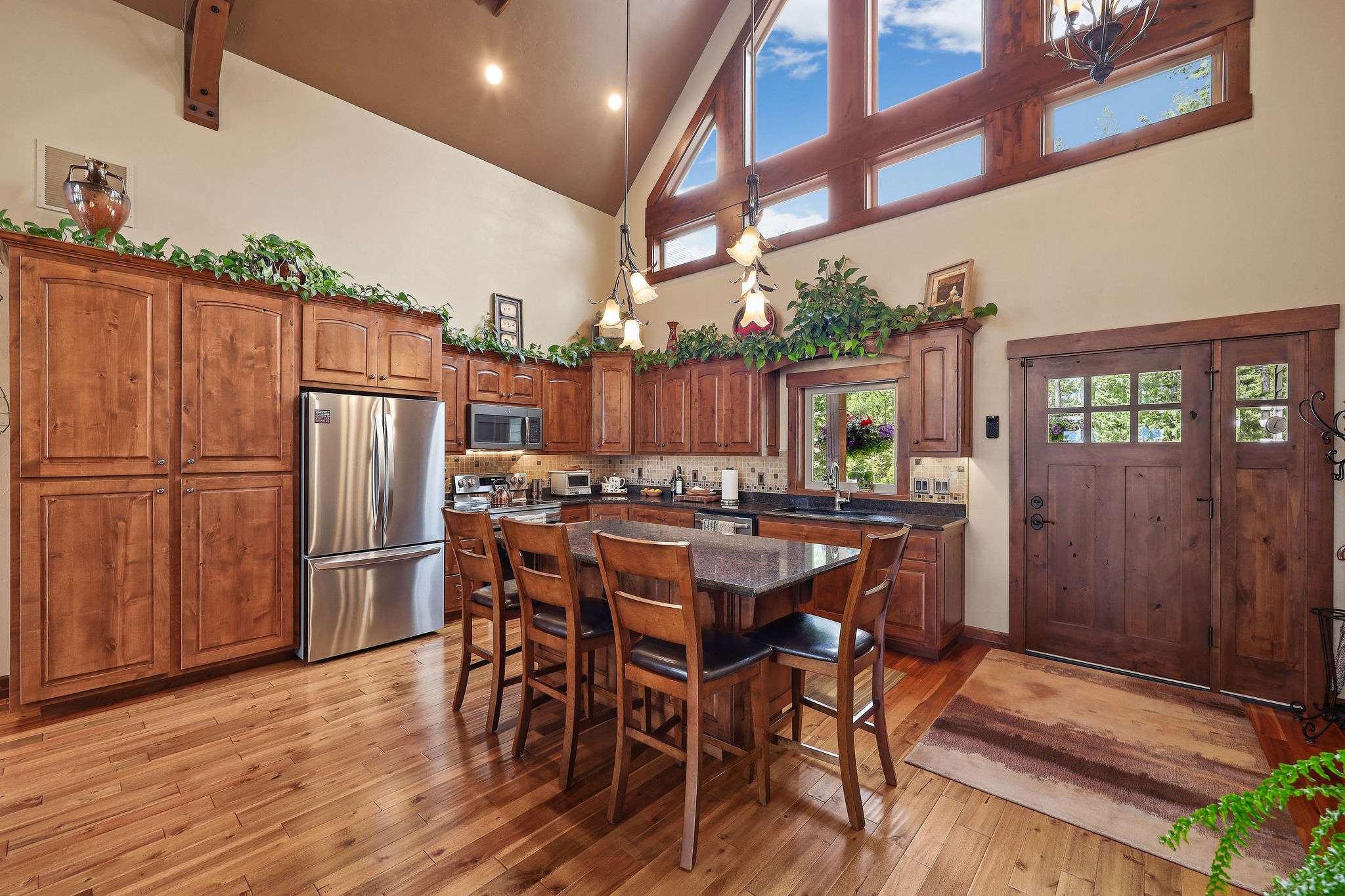 156 Goldenview Lane